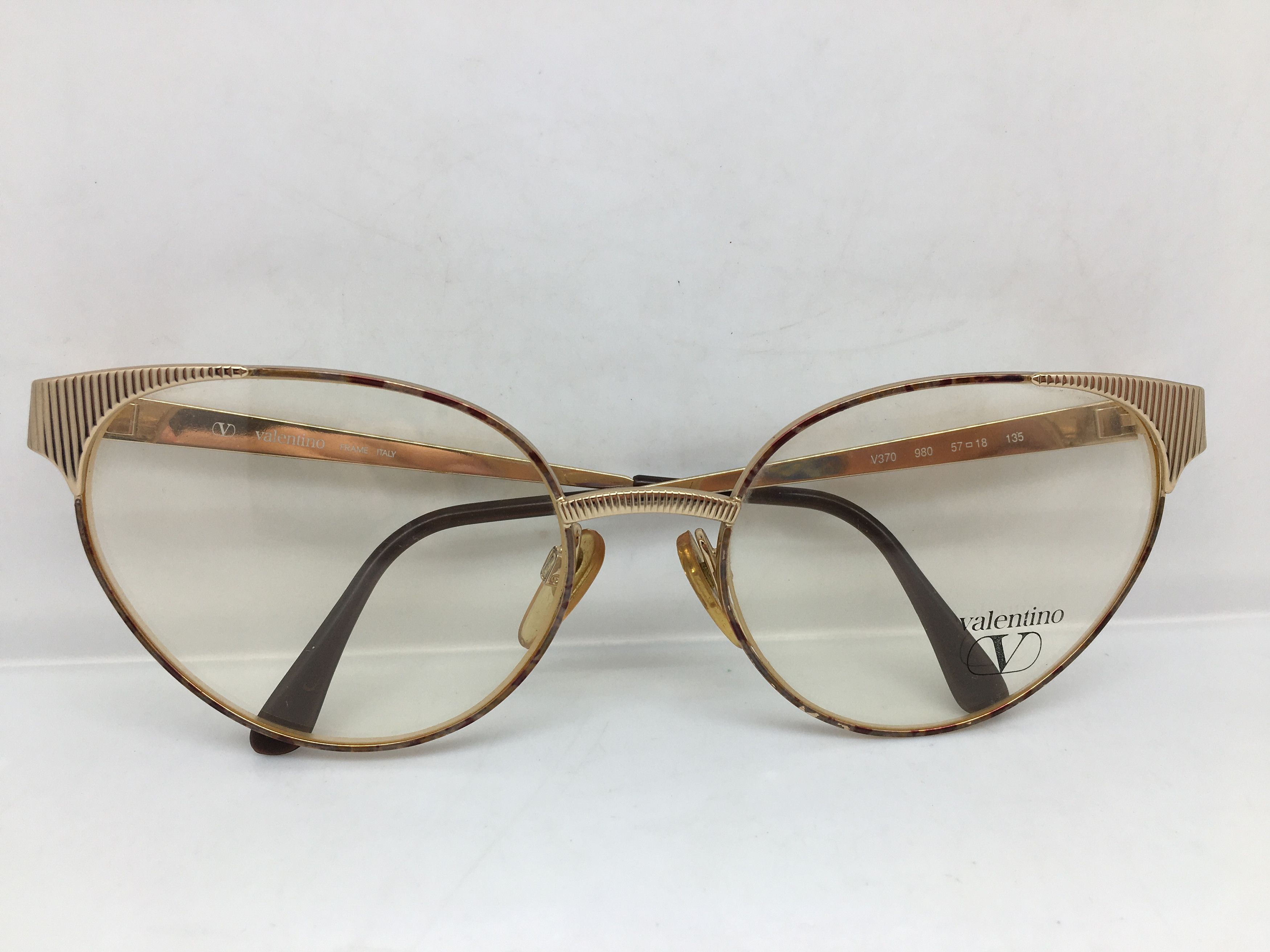 Valentino Vintage Valentino V370 Cat Eye Eyeglasses Frame Italy Size ONE SIZE - 9 Thumbnail