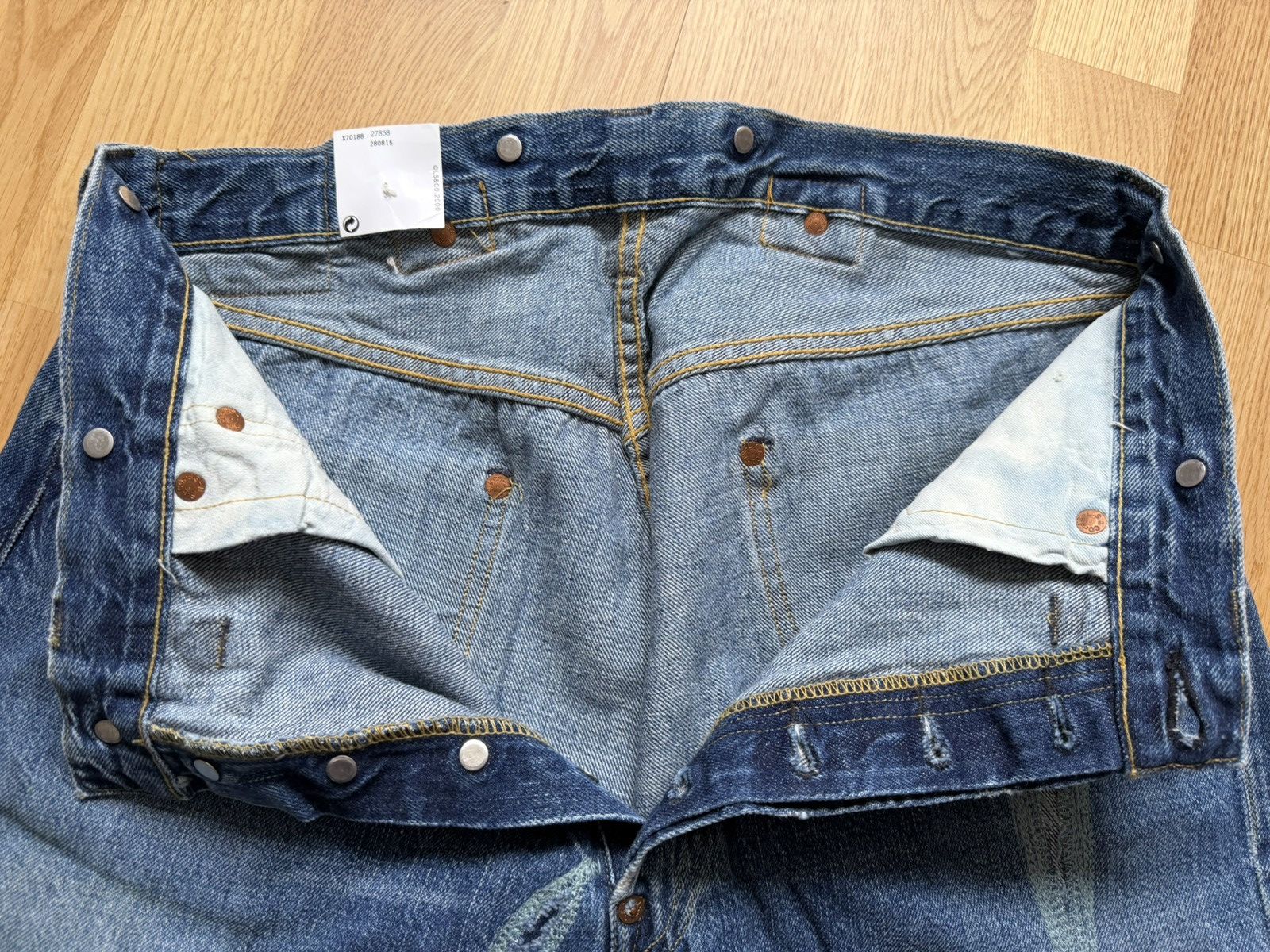 Levi's Vintage Clothing Levis Vintage LVC 501 1933 Deadstock. Size US 34 / EU 50 - 11 Thumbnail