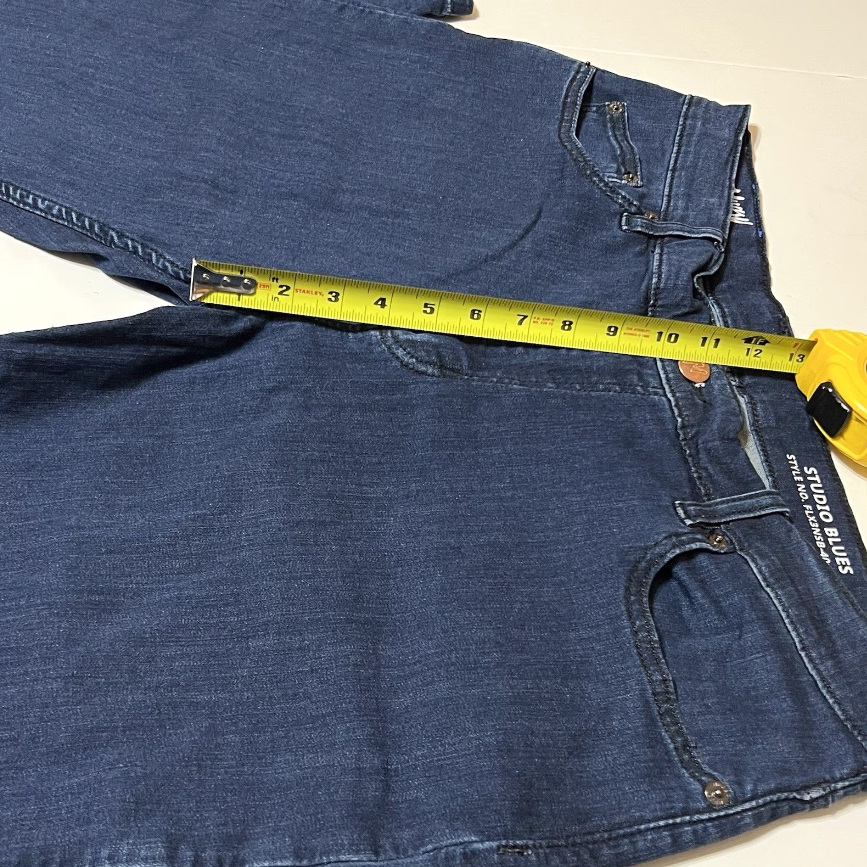 Vintage Mugsy Jeans Men’s 40x30 Blue Denim Stretch Relaxed Straight Mid Rise 5-Pocket Zip Button Mugsy Studio Blues Jeans Size US 40 / EU 56 - 4 Thumbnail