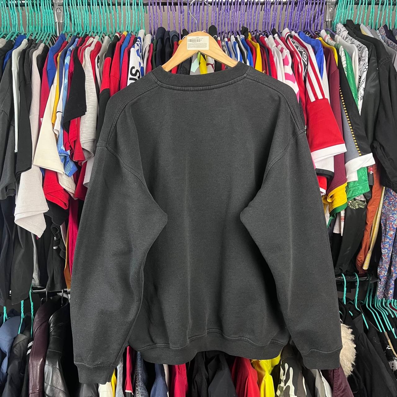 Adidas Vintage 90s Adidas Big Logo Sunfade Black/Red Sweatshirt Size US L / EU 52-54 / 3 - 7 Thumbnail