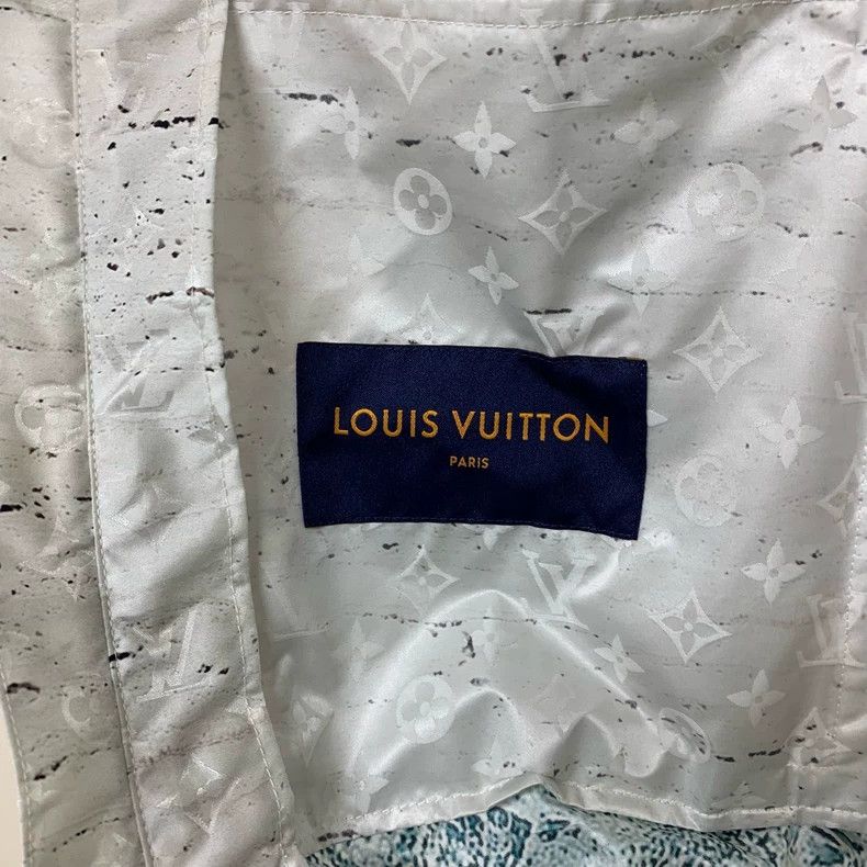 Louis Vuitton Louis Vuitton Marble full print hooded assault jacket Size US S / EU 44-46 / 1 - 3 Thumbnail
