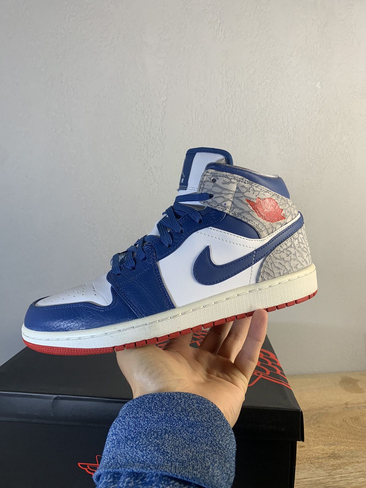 Jordan Brand Air Jordan 1 Mid True Blue 8.5 Leather sneakers Grailed