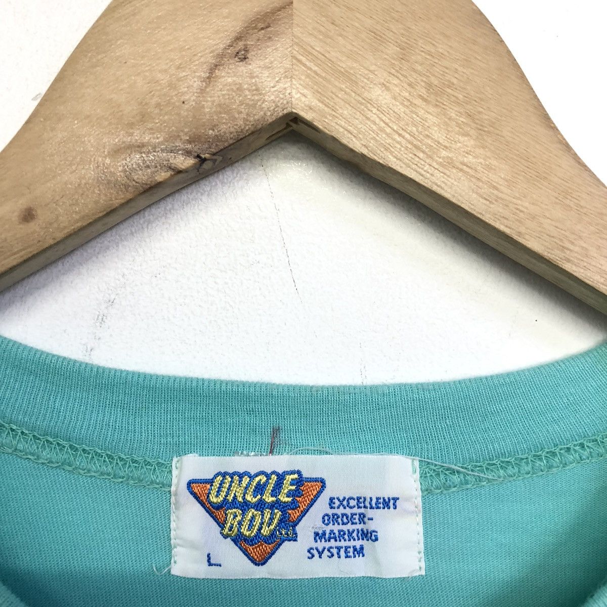 Vintage Vintage Uncle Boy Fuji Television Crewneck Tshirt Size US L / EU 52-54 / 3 - 10 Thumbnail