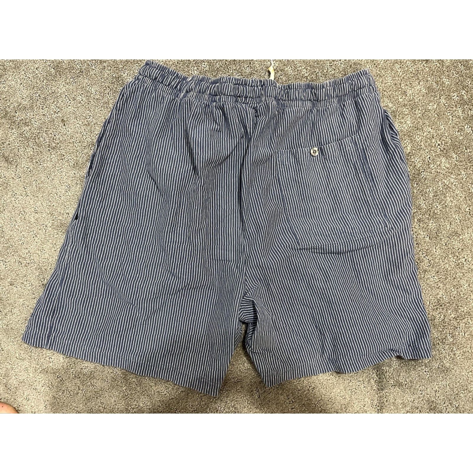 Perry Ellis VINTAGE Perry Ellis Shorts Men L Blue Striped Regular Size Large - Shorts - Blue/Striped - 90s/Concert? (adjust theme) Mens Size US 33 - 2 Thumbnail