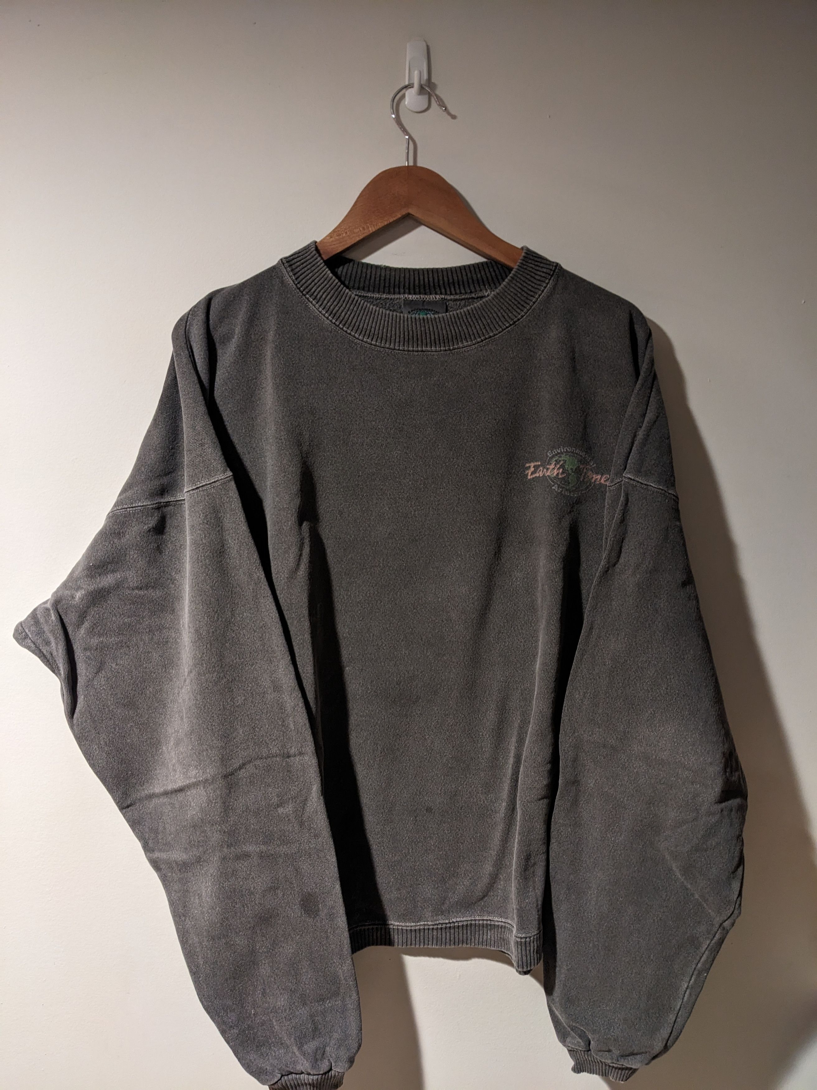 Gildan Vintage 90s North American Carnivores Earth Tones Sweatshirt Size US XL / EU 56 / 4 - 8 Thumbnail