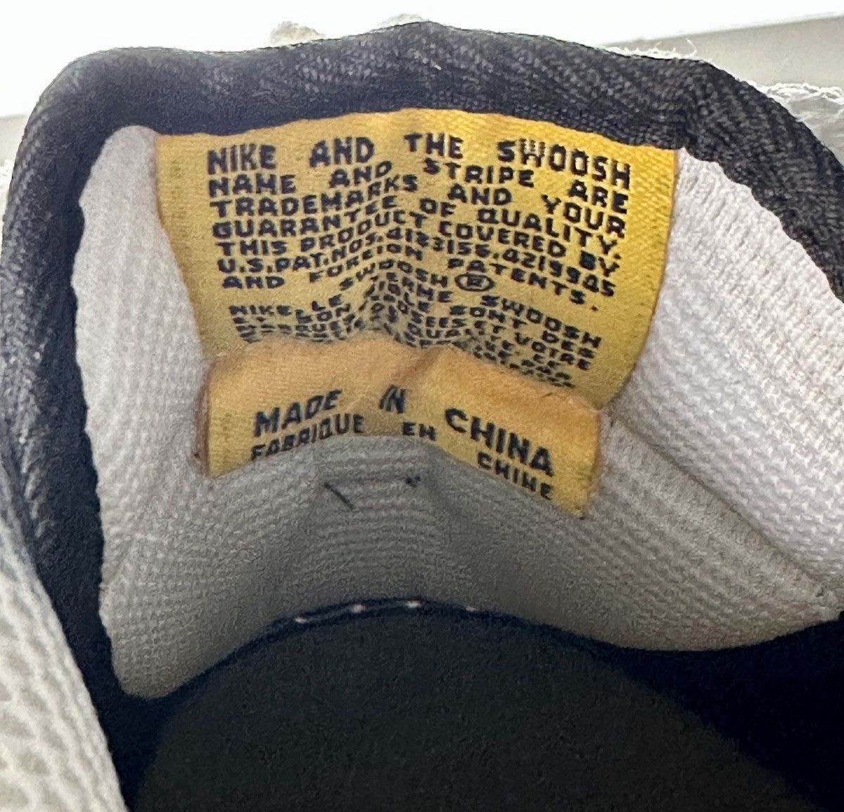 Nike Nike Air Force 1 Low Mr. Cartoon Livestrong Size US 11 / EU 44 - 12 Thumbnail