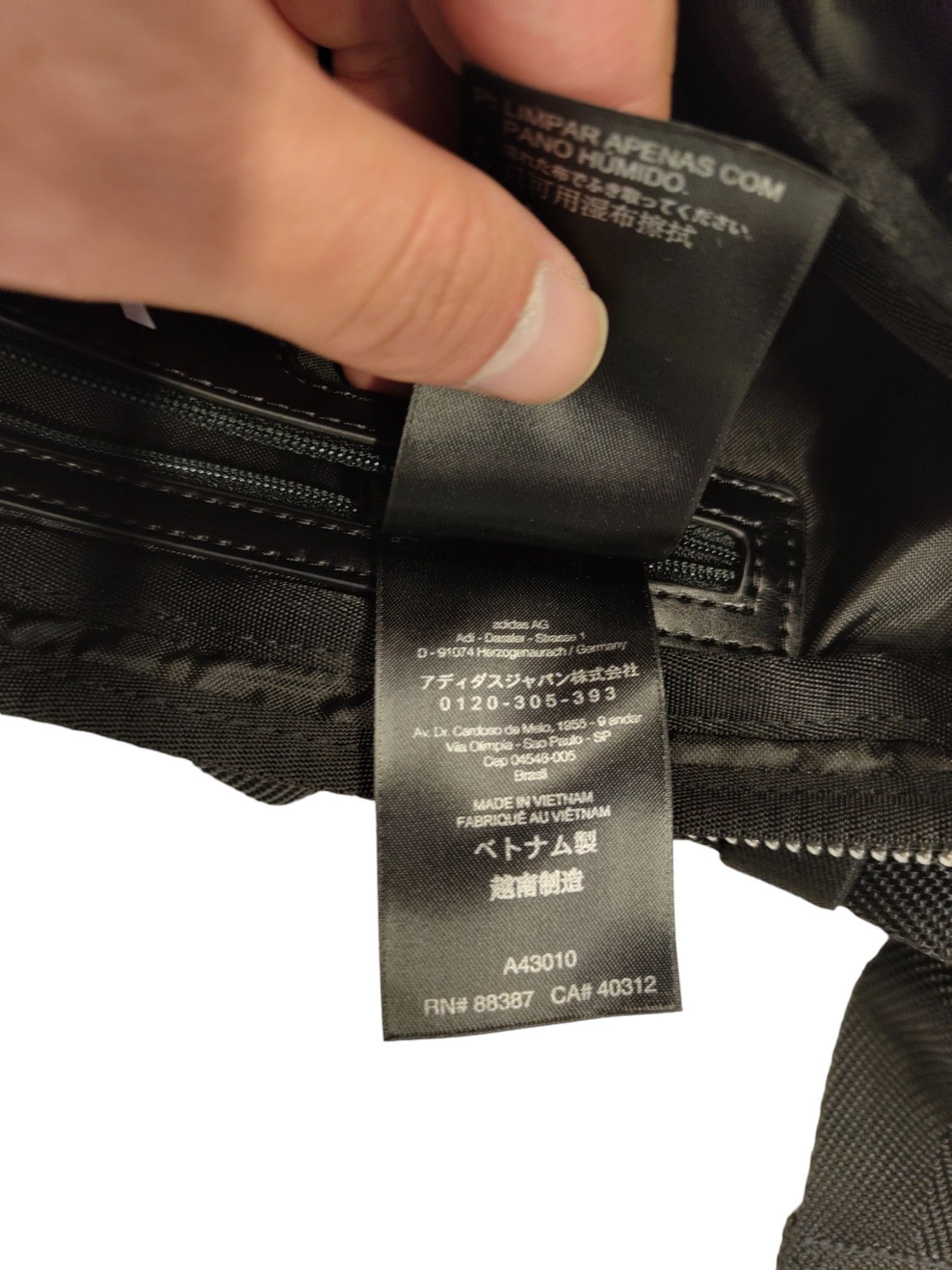 Y-3 Y-3 Adidas Black Soft Crossbody Multi-Purpose 4-Pockets Bag Size ONE SIZE - 7 Thumbnail