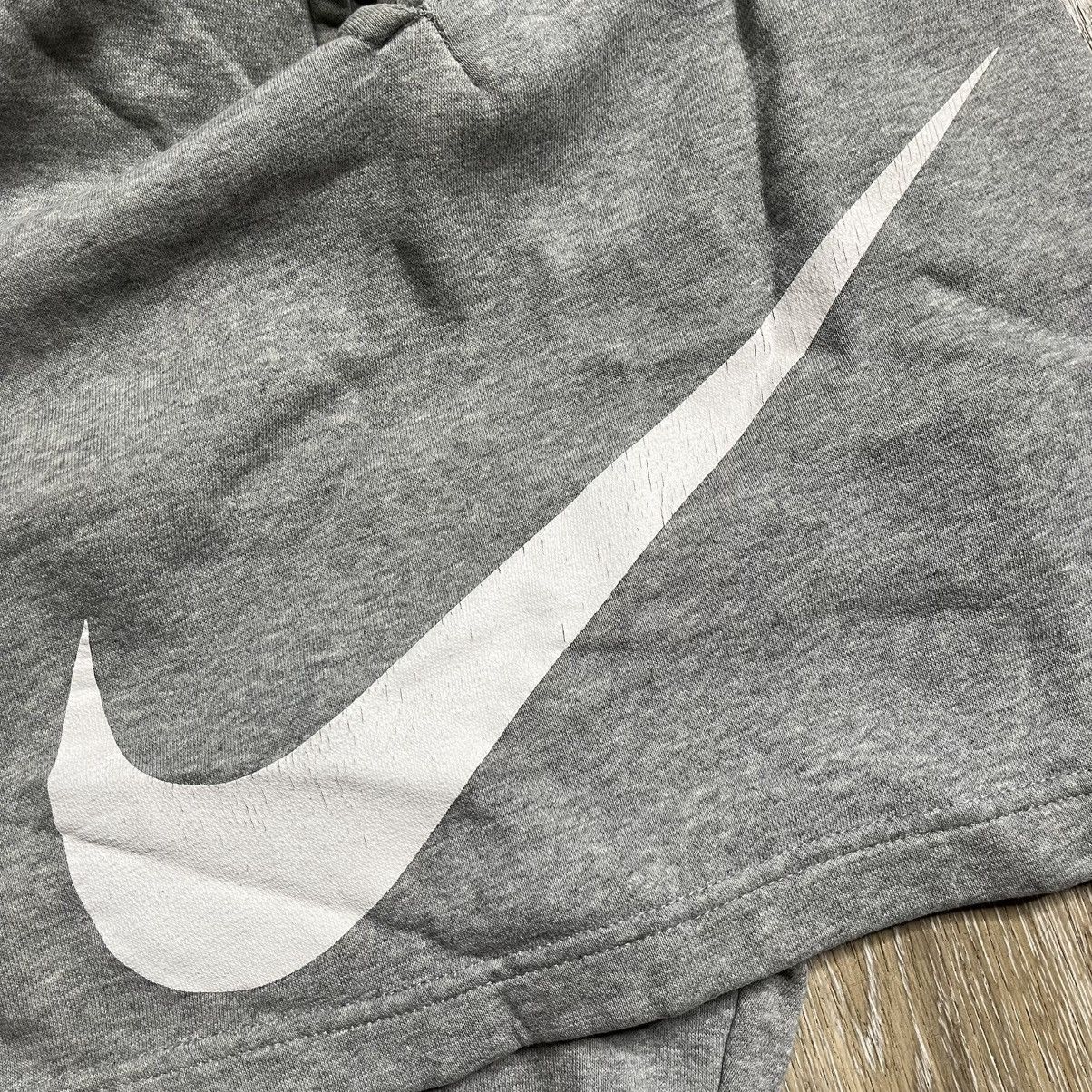 Nike big swoosh nike shorts Size US 38 / EU 54 - 3 Thumbnail