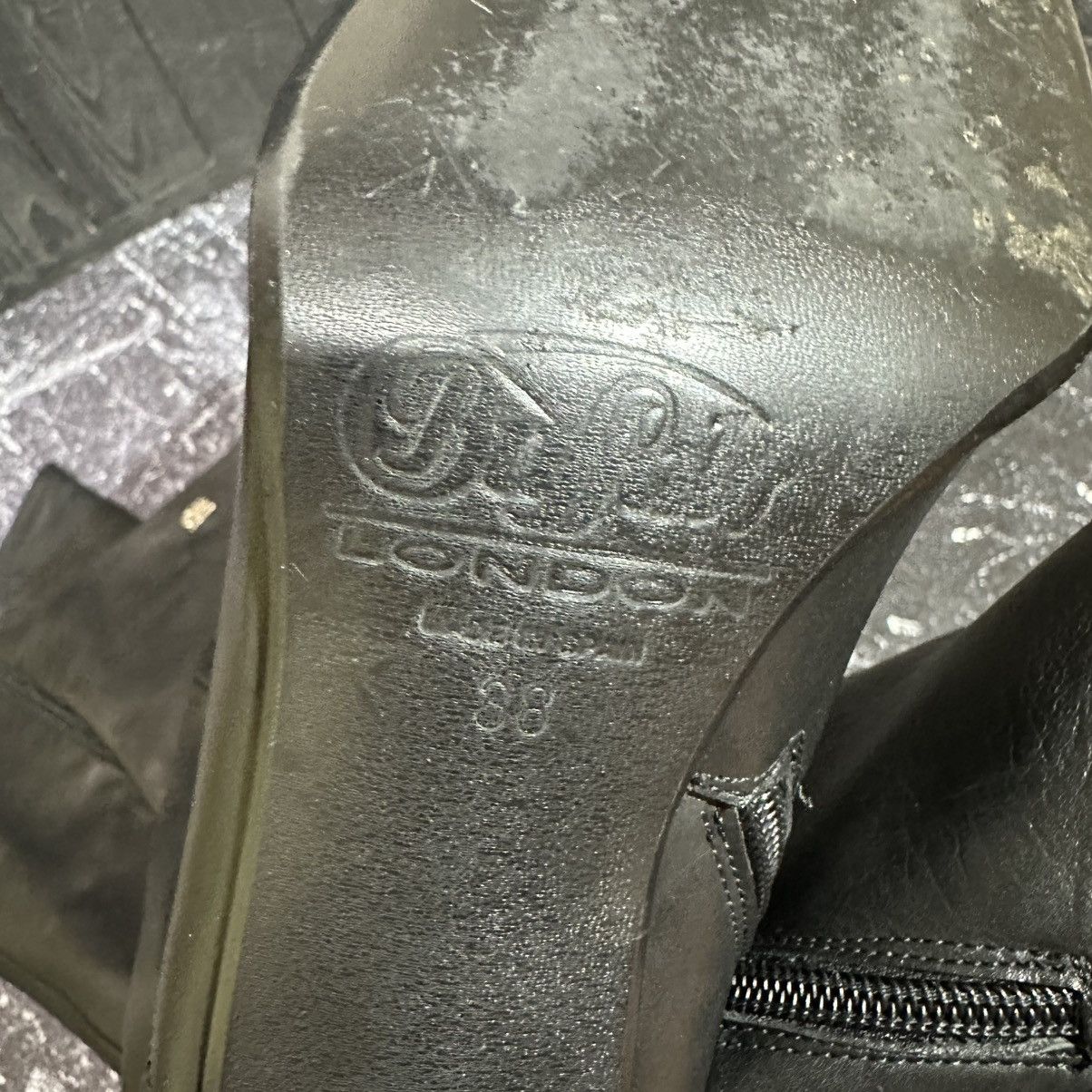 Buffalo London Buffalo London Women’s Leather Heels boots size 38 Size US 8 / IT 38 - 22 Thumbnail