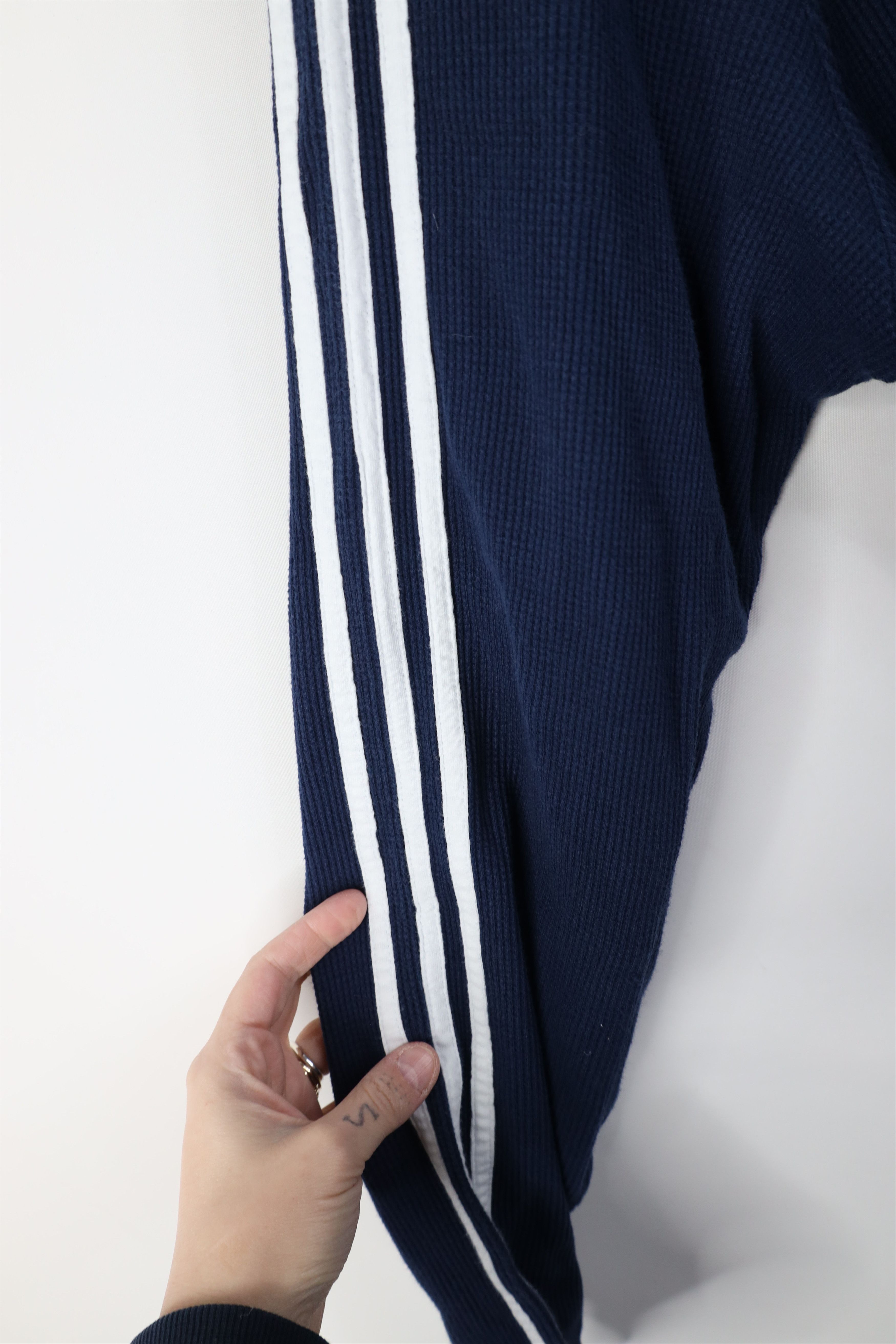 Adidas Vintage Adidas Basketball Thermal Waffle Knit T-Shirt Blue Size US XL / EU 56 / 4 - 8 Thumbnail