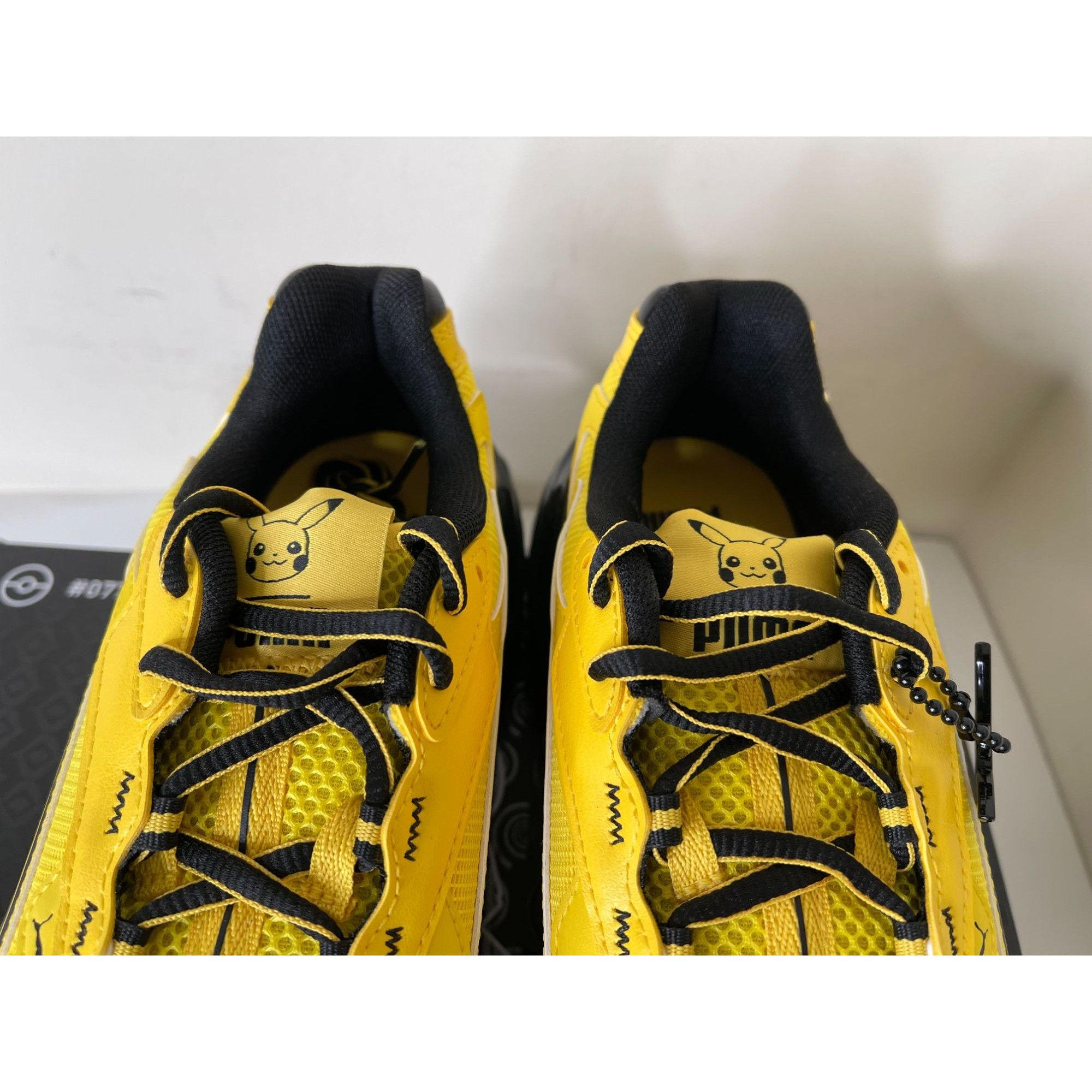 Puma Puma Pokemon Fade Pikachu Mens size 10us Size US 10 / EU 43 - 4 Thumbnail