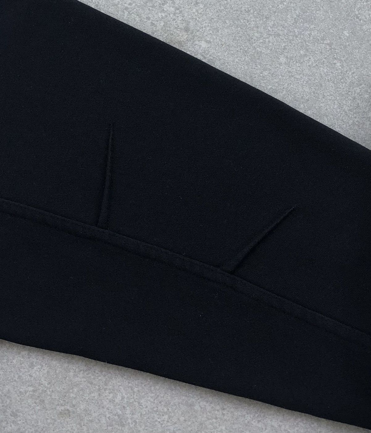 Undercover Uniqlo GU x Undercover Graphic Sweatshirt Size US L / EU 52-54 / 3 - 6 Thumbnail