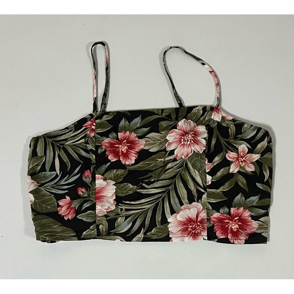 American Eagle Outfitters AE Black Red Tropical Floral Crop Top Shirt Blouse Size S 🌺✨ Size S / US 4 / IT 40 - 1 Thumbnail