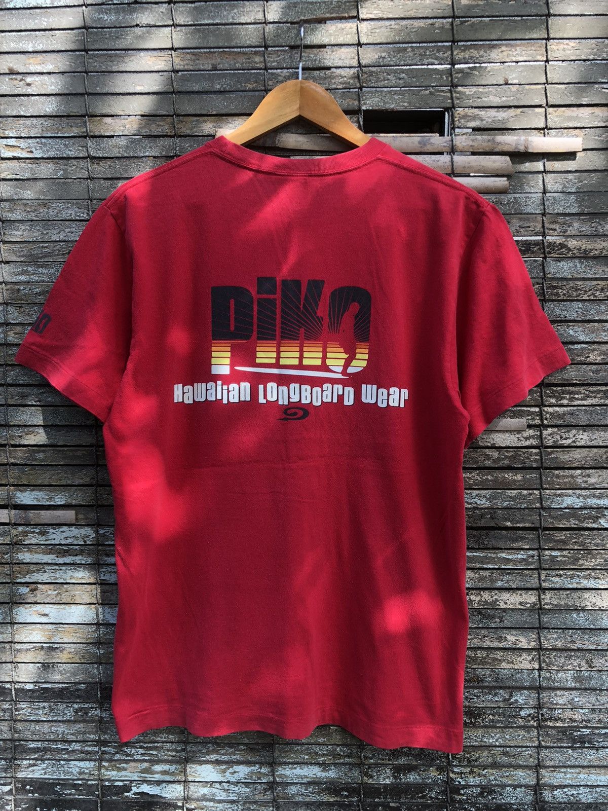 Quiksilver × Vintage Vintage Sunfaded Piko Surfwear Backhit Tshirt Size US M / EU 48-50 / 2 - 1 Thumbnail
