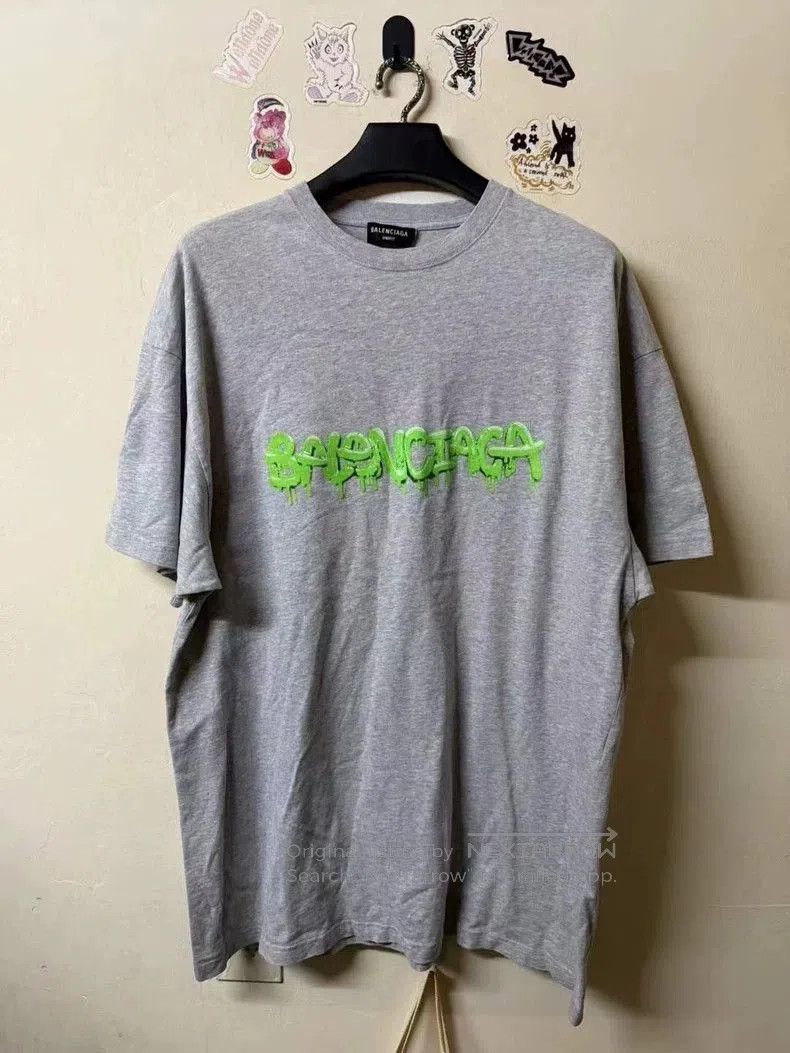 Balenciaga Balenciaga Jelly Logo Gray Short Sleeve. Size US S / EU 44-46 / 1 - 1 Thumbnail
