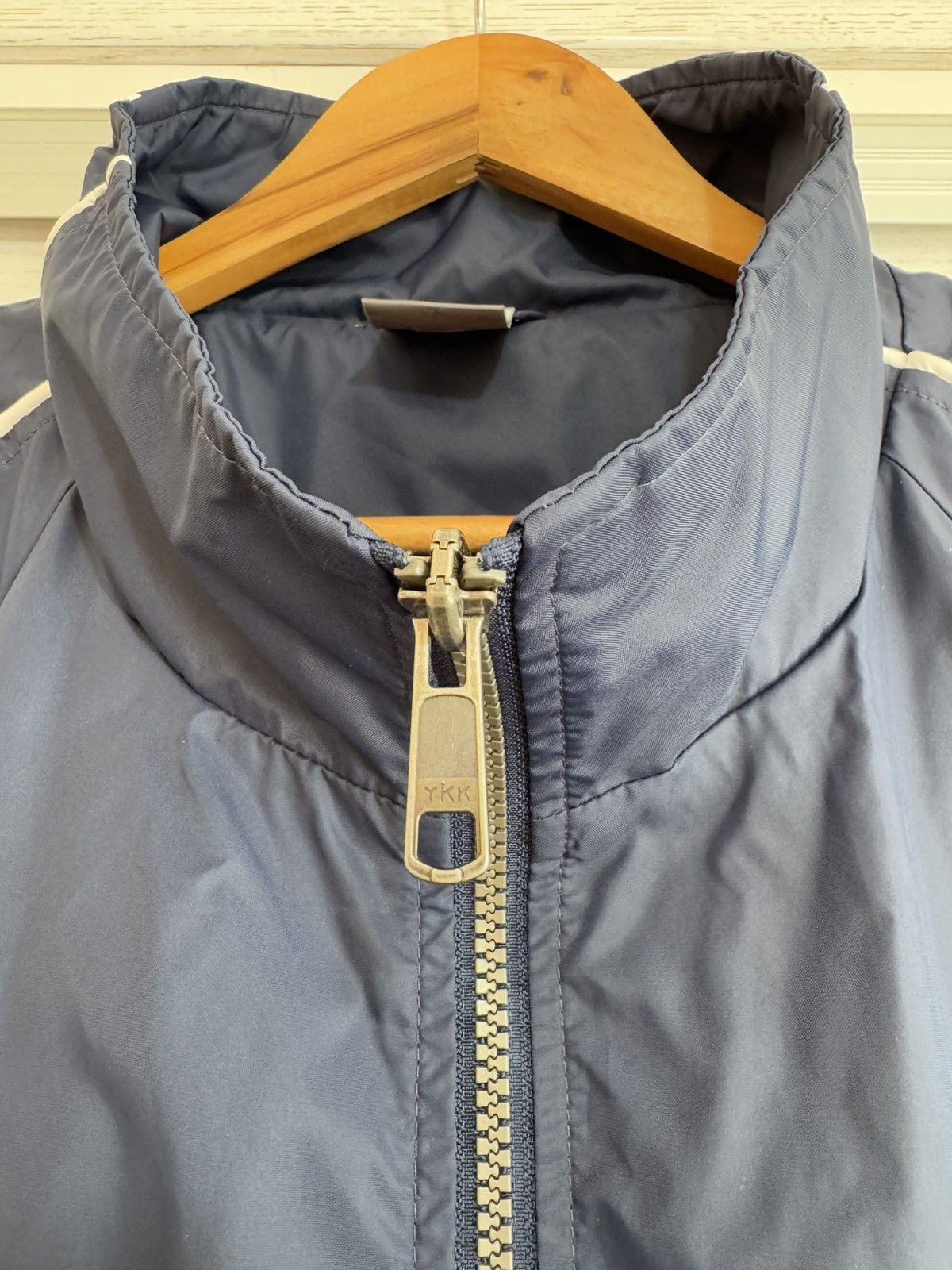 Nike × Vintage Nike Vintage Nylon Track Windbreaker Jacket Navy Drill Y2K Size US L / EU 52-54 / 3 - 11 Thumbnail