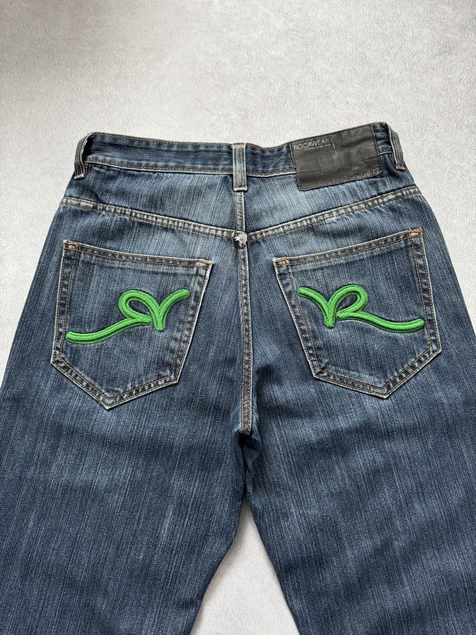 Rocawear vintage y2k baggy wide distressed rocawear jeans evisu vibe Size US 30 / EU 46 - 3 Thumbnail