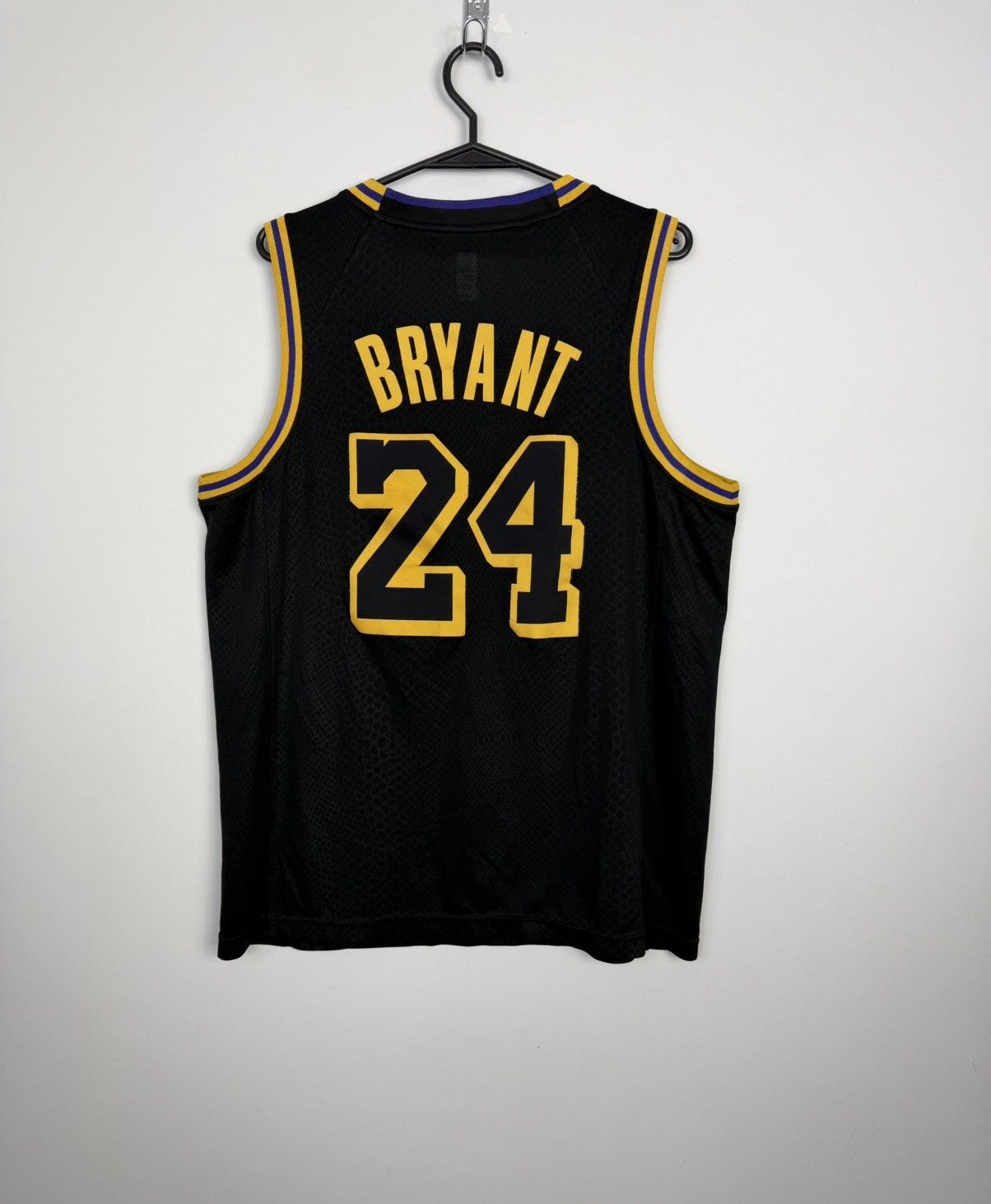 Nike Rare Jersey Nike Los Angeles Lakers #24 Kobe Bryant NBA Size US M / EU 48-50 / 2 - 3 Thumbnail
