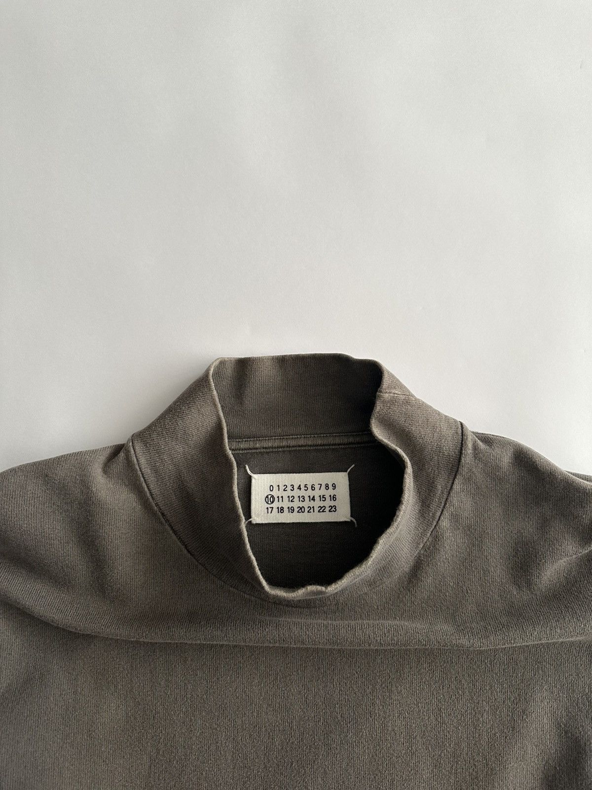 Maison Margiela Martin Margiela FW04 Faded Heavy Turtleneck Longsleeve Size US M / EU 48-50 / 2 - 6 Thumbnail