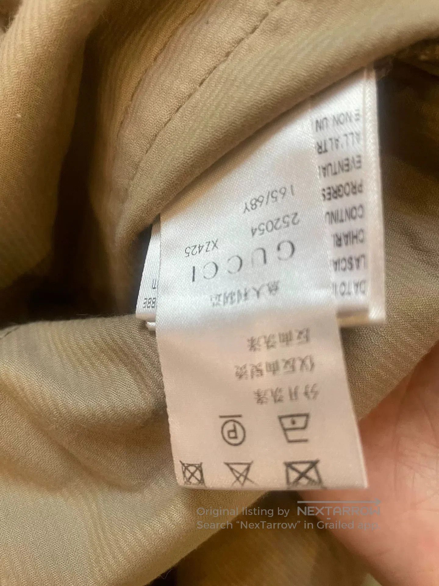 Gucci Gucci Women's Cropped Button Pants. Size 39" - 7 Thumbnail