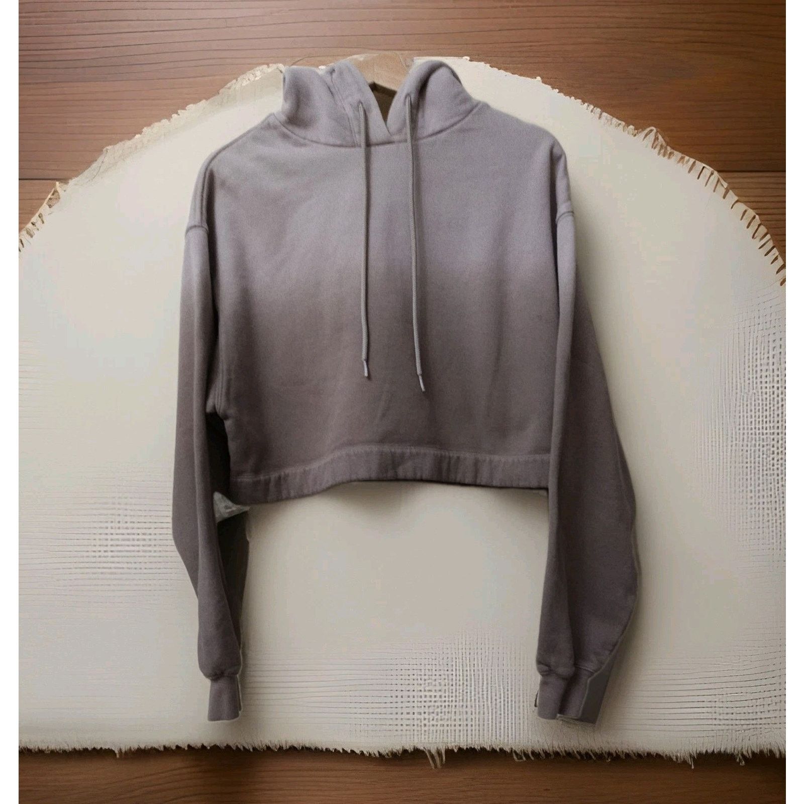 Alo Alo Yoga Women’s Ivory Muse Hoodie Cropped Size XS Size XS / US 0-2 / IT 36-38 - 1 Thumbnail