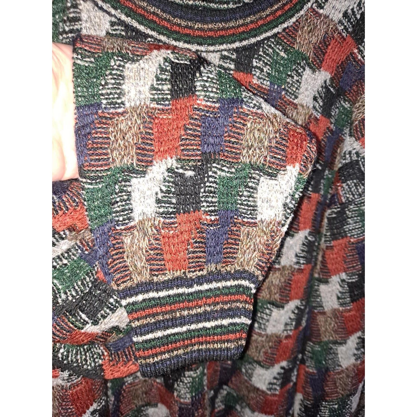 Protege Vintage VTG Protege Red Green White Crew Neck Sweater Size L Size US L / EU 52-54 / 3 - 4 Thumbnail