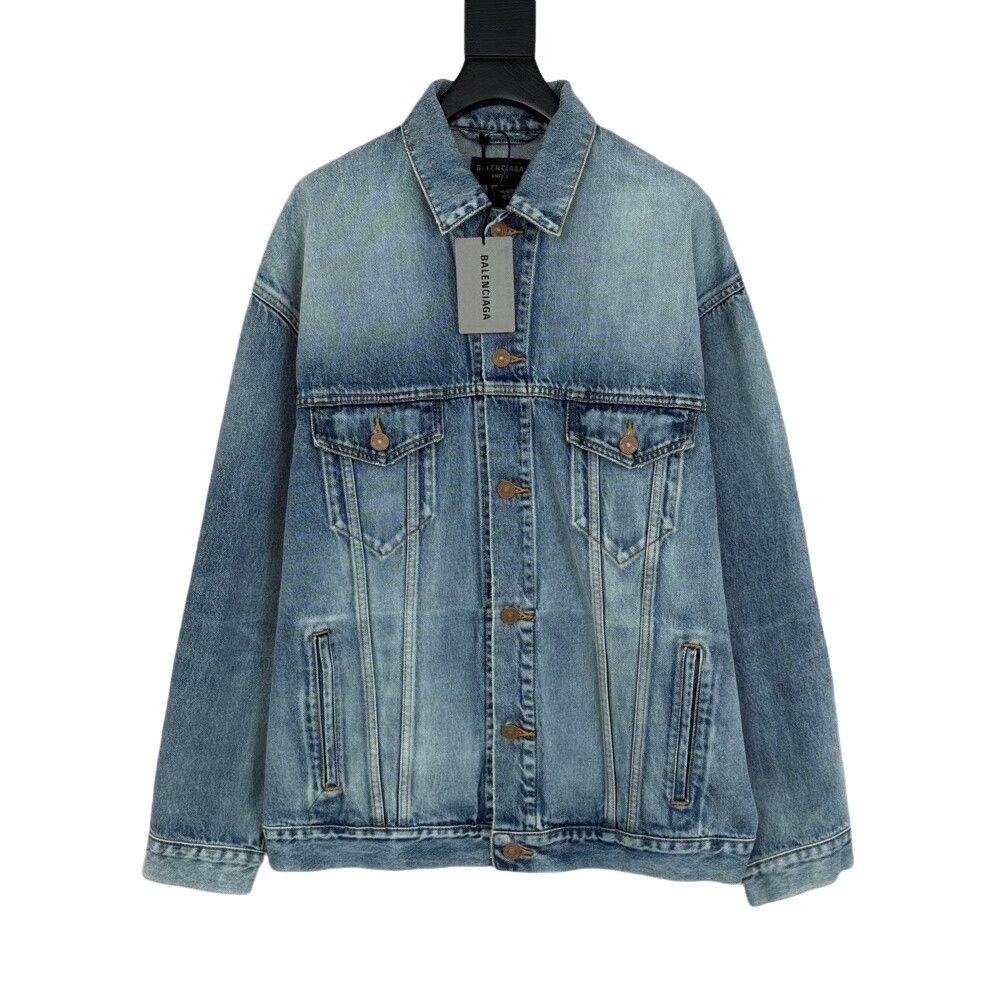 Balenciaga Balenciaga Graffiti Logo Denim Jacket XS Size US XS / EU 42 / 0 - 1 Thumbnail