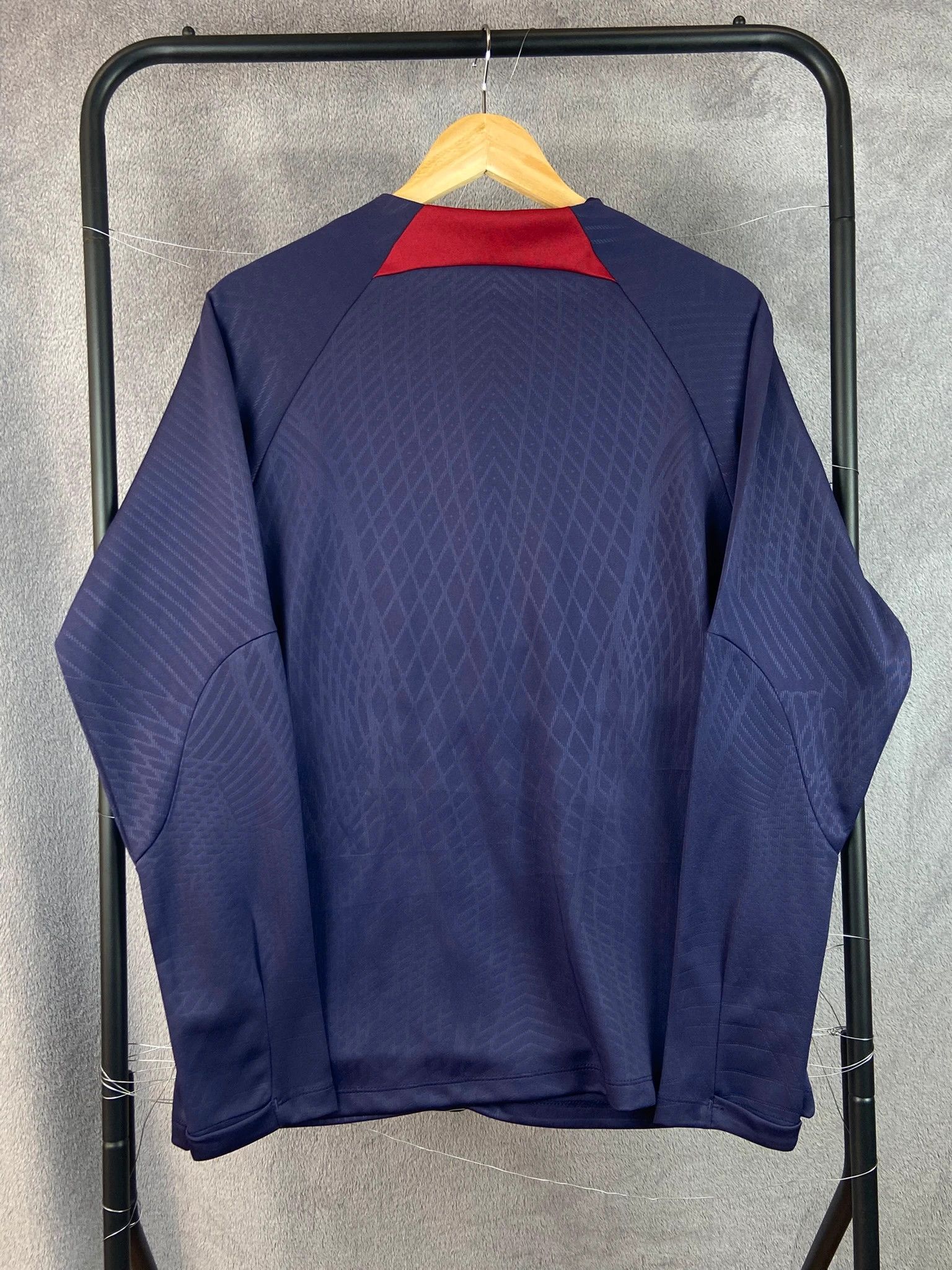 Nike Hoodie Nike PSG Vintage Y2K Streetwear High End Football Size US S / EU 44-46 / 1 - 4 Thumbnail