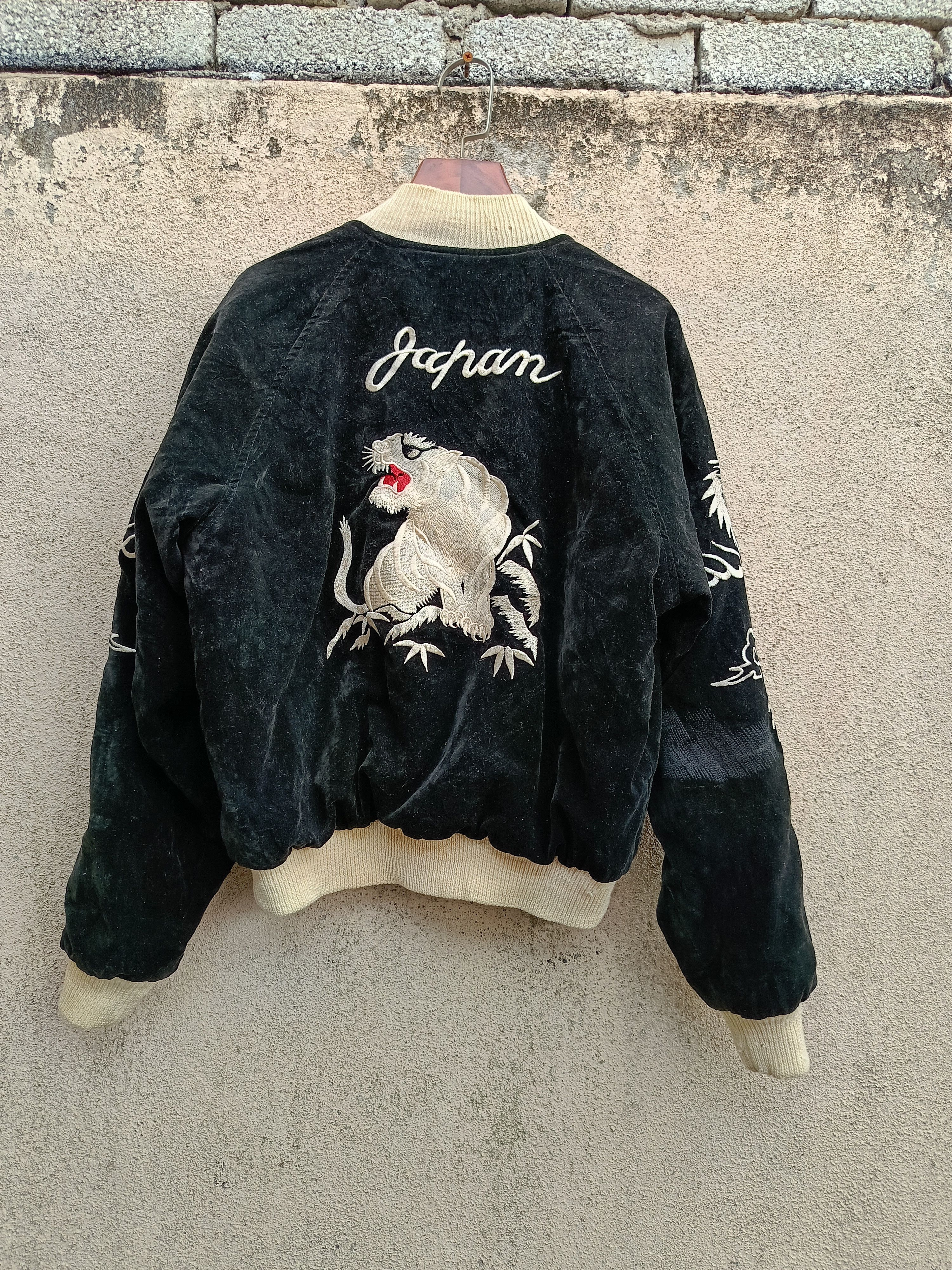 Dogtown VINTAGE DOGTOWN SUKAJAN SOUVENIR JACKET REVERSIBLE VELVET Size US M / EU 48-50 / 2 - 2 Thumbnail