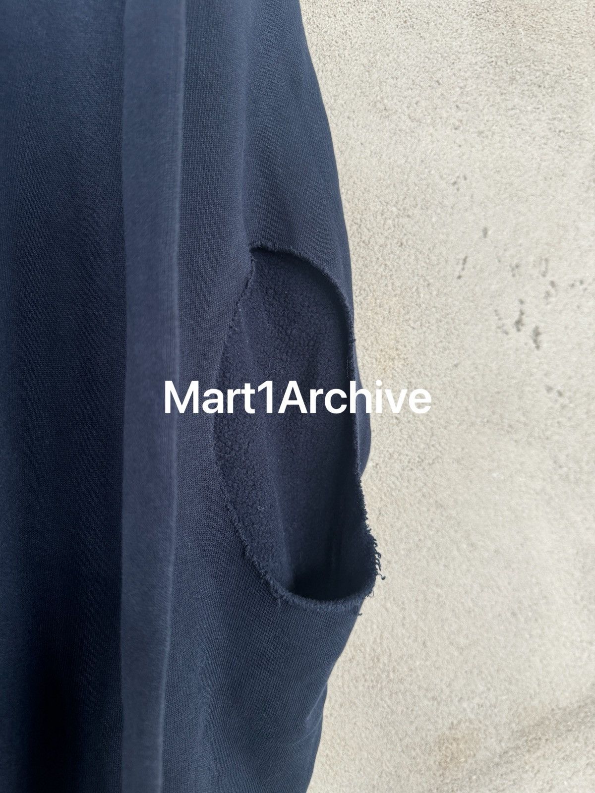 Vetements Vetements 19SS Elbow hollow out fist hoodie Size US XS / EU 42 / 0 - 4 Thumbnail