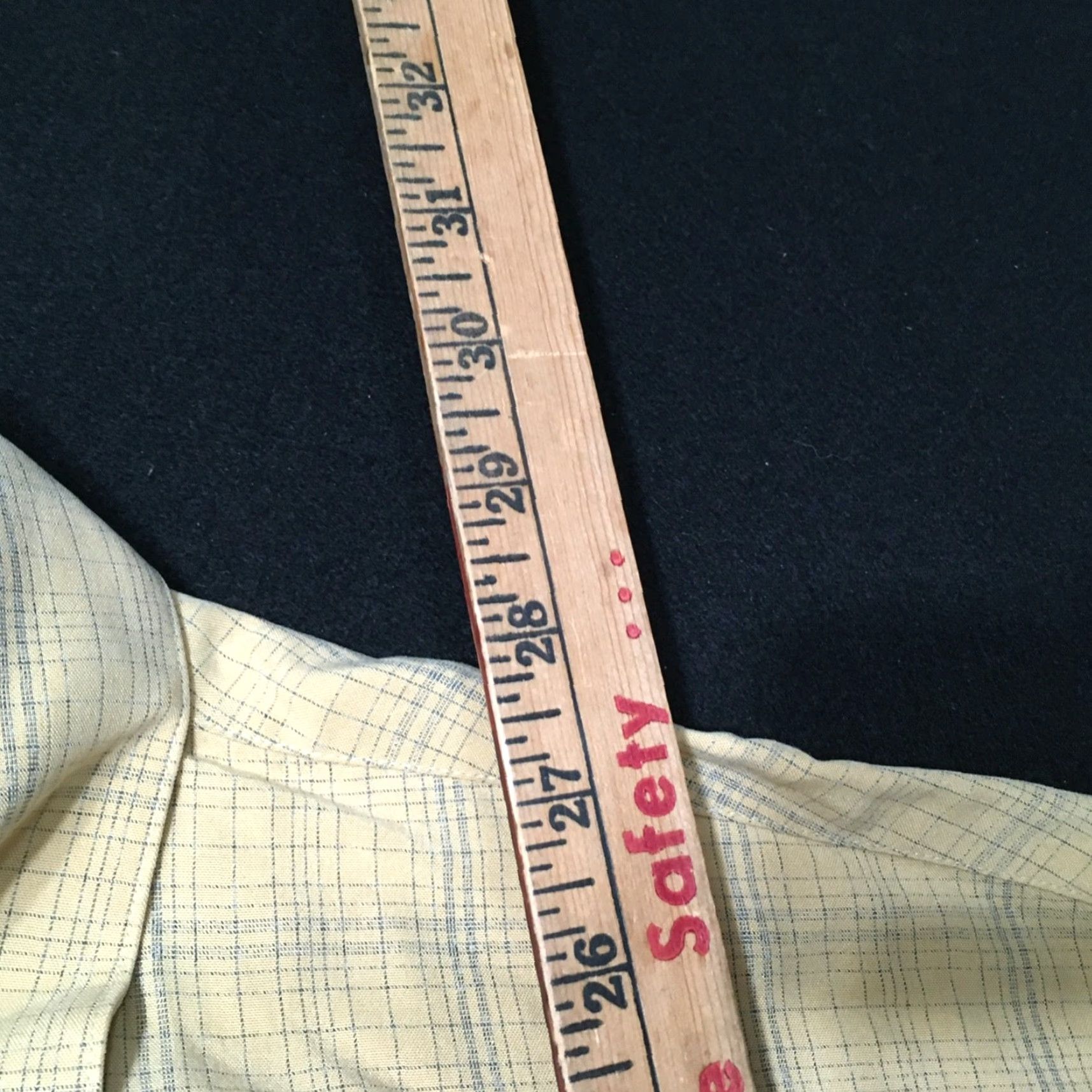 Johnston & Murphy Johnson & Murphy Shirt Mens L MUSTARD Button Up Long Sleeve Casual stained Size US L / EU 52-54 / 3 - 3 Thumbnail
