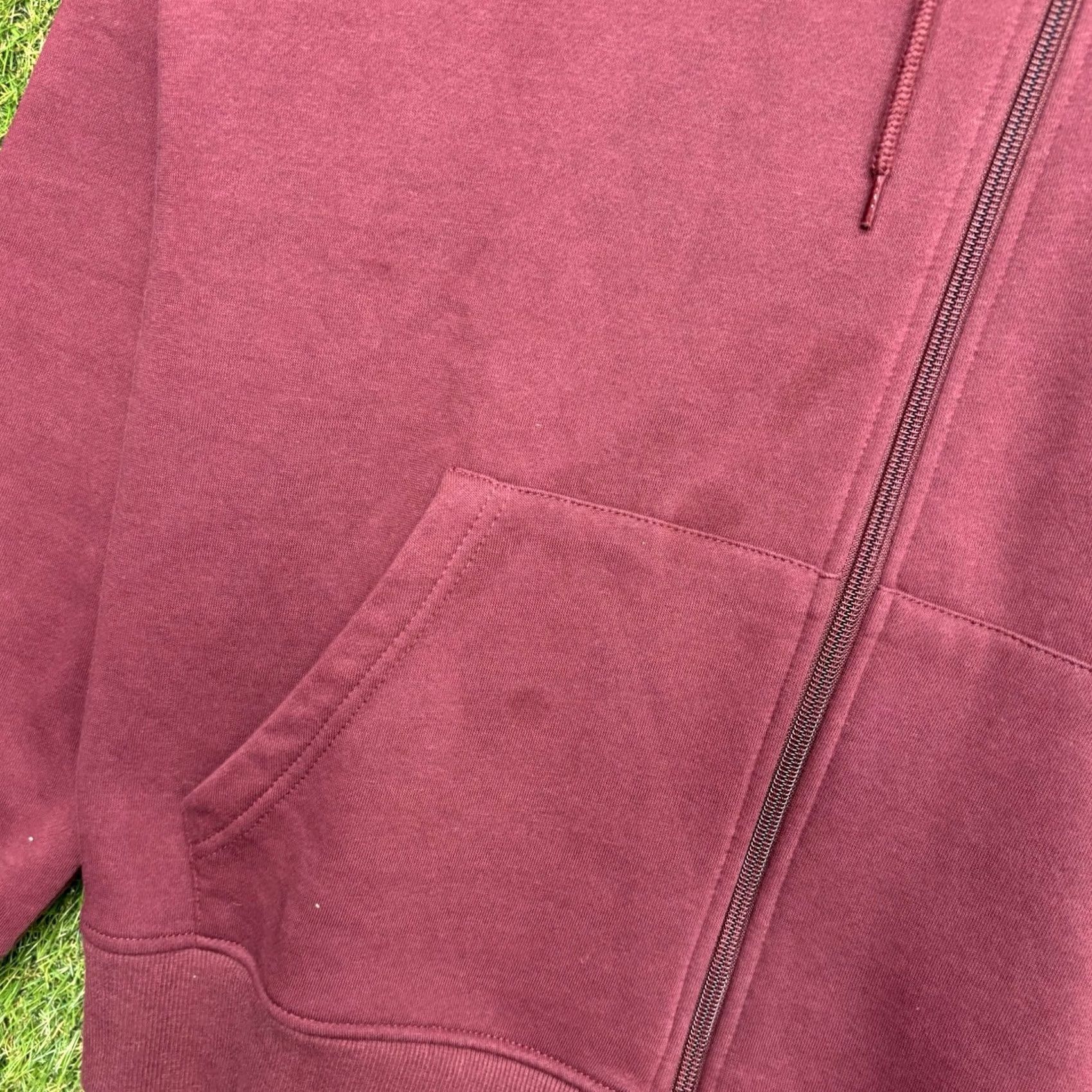True Religion True Religion Hoodie Mens M Maroon Core Zip-Up Buddha Streetwear Y2K Logo Full Zip Hoodie Mens Regular Fit Red Cotton Fleece Size US M / EU 48-50 / 2 - 3 Thumbnail
