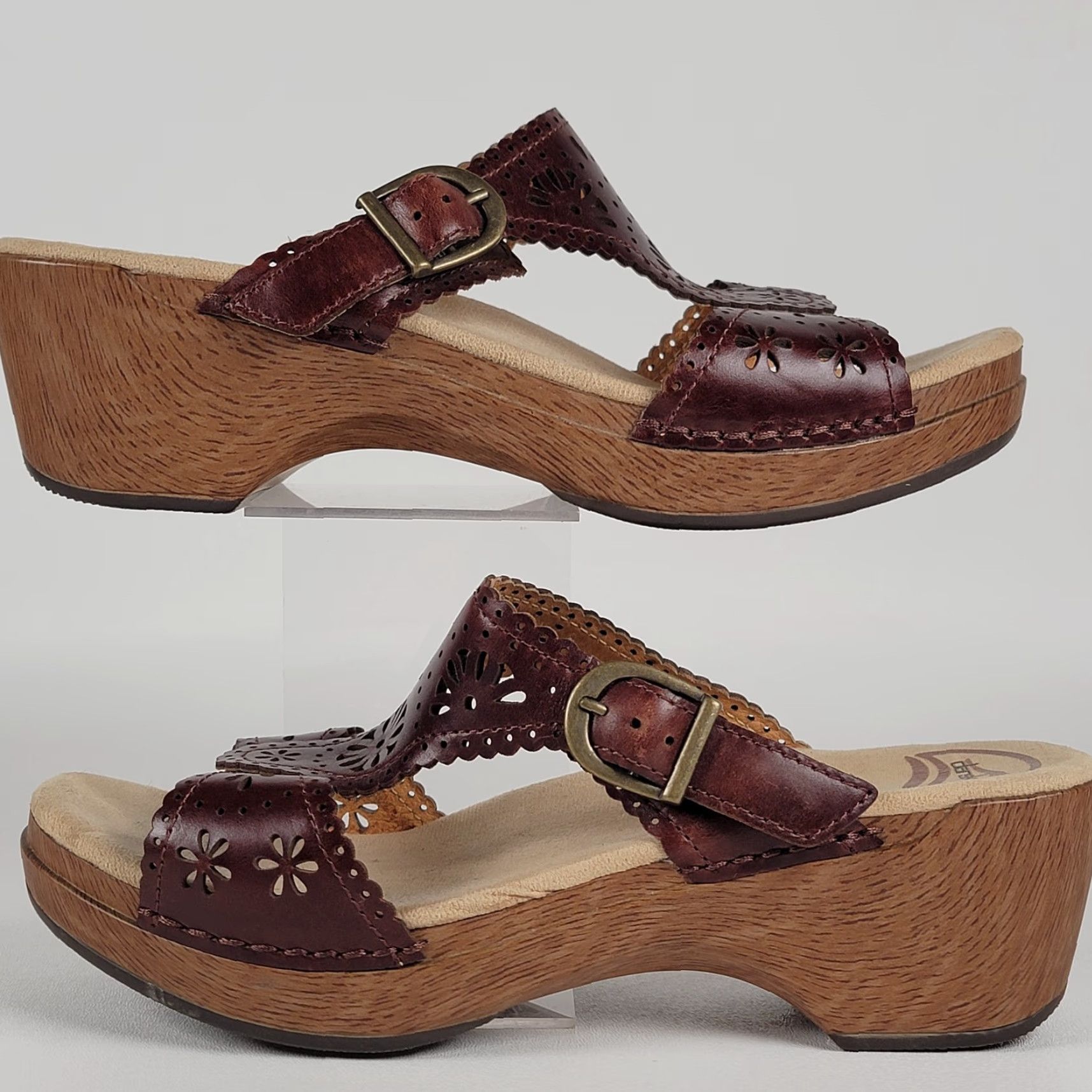 Dansko **Dansko Women's Brown Leather Slip-On Sandal Clog Size 9.5-10** User: **Brown Leather Dansko Women's Slip-On Sandal Clog Size 9.5-10** Size US 9.5 / IT 39.5 - 5 Thumbnail