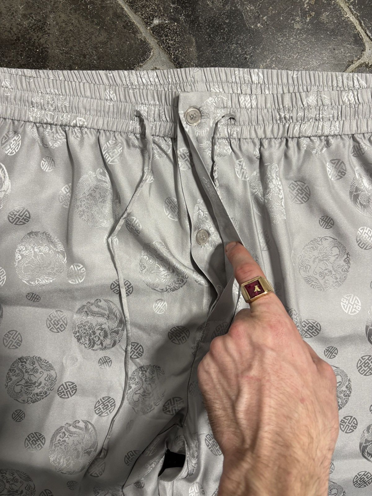 Vintage Vintage Silk Pajamas Two Piece Suit Matching Shirt Pants 90s Size US 38 / EU 54 - 10 Thumbnail