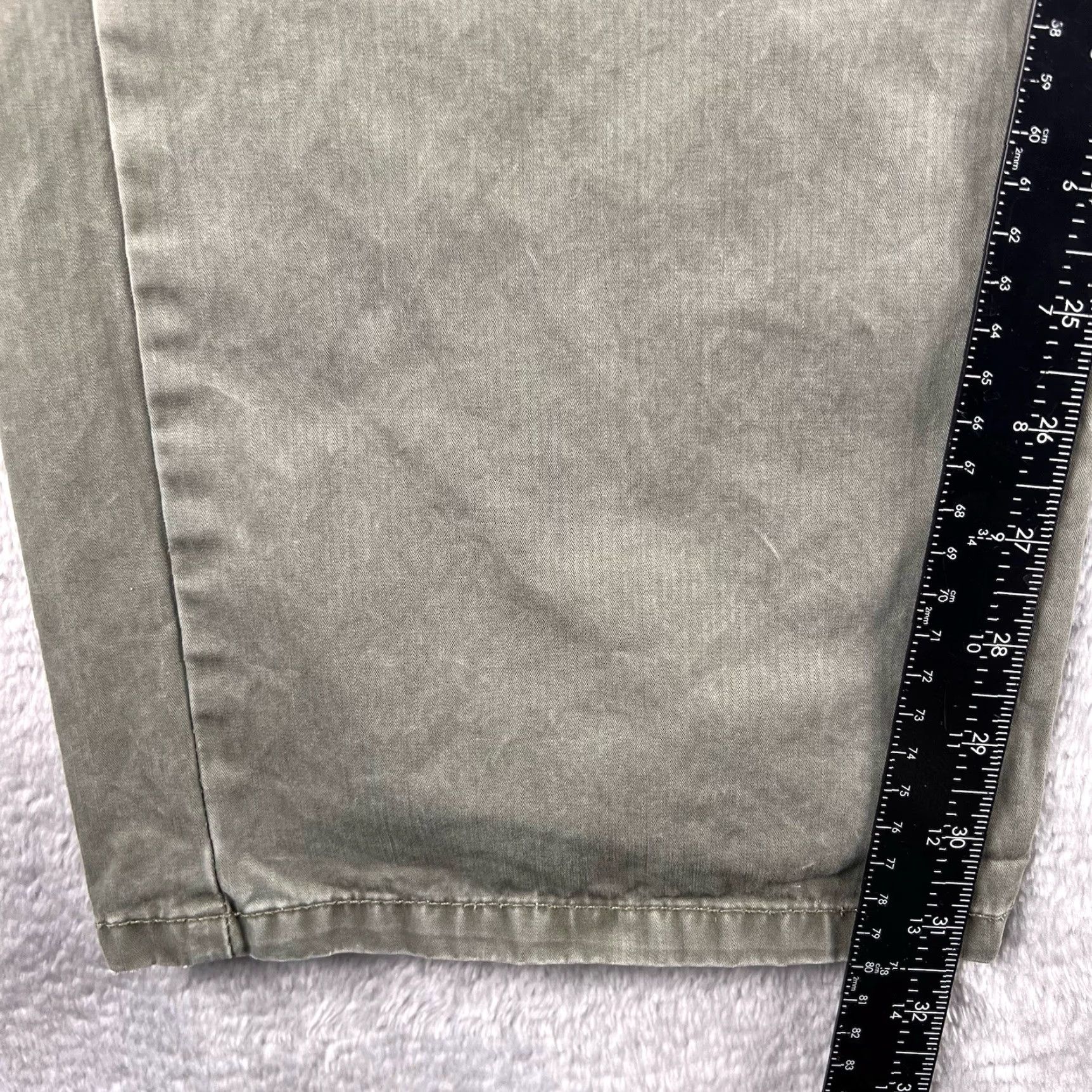 Lucky Brand Lucky Brand Chino Pants Mens 33R Olive Wide Leg Skater Military Y2K Era 7181J80 Size US 33 - 3 Thumbnail