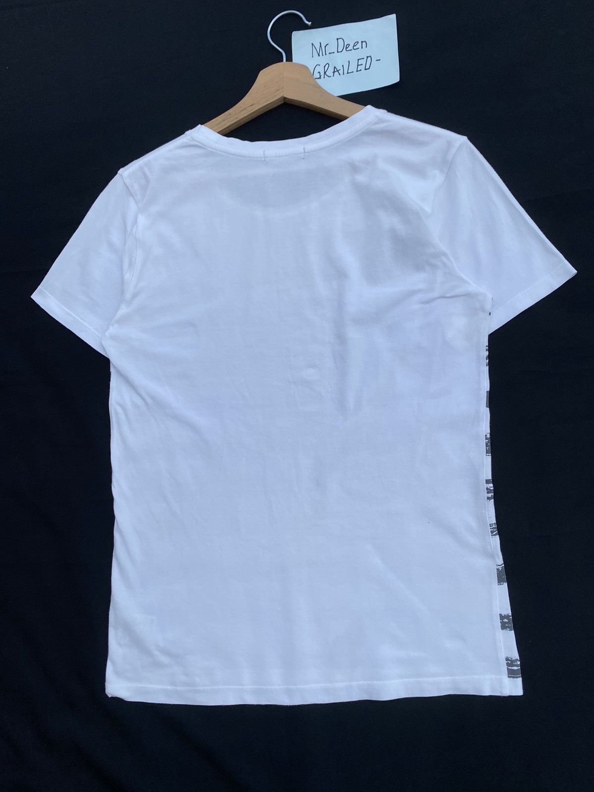 Burberry Vintage Burberry Black Label Stripes Tshirt Size US S / EU 44-46 / 1 - 17 Thumbnail