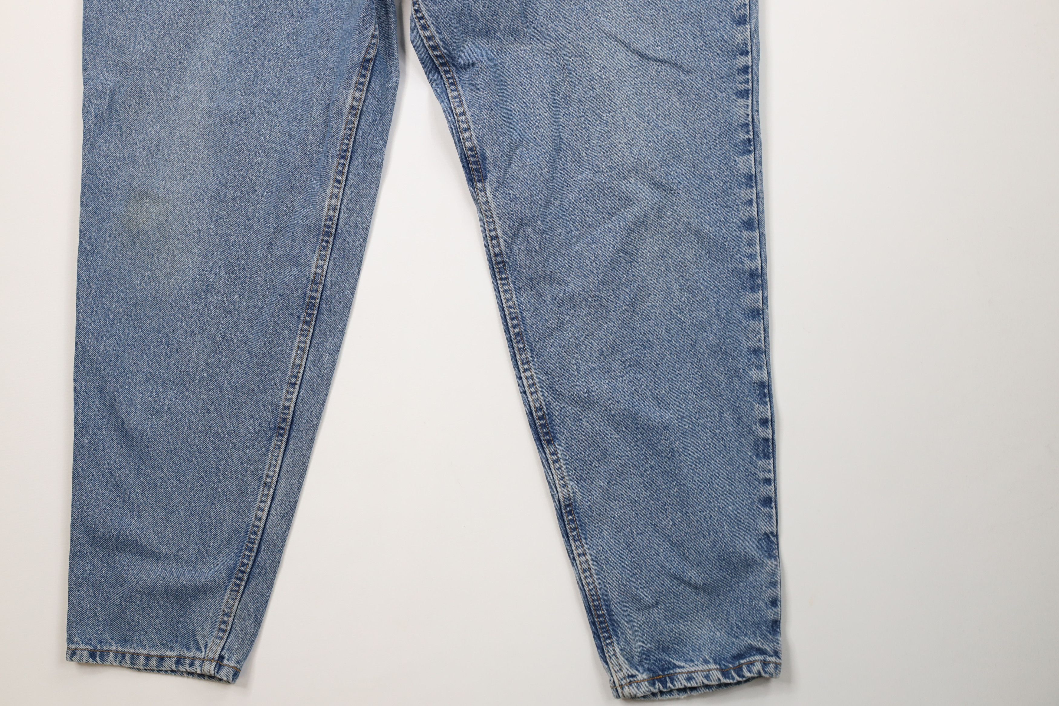 Levi's Vintage Y2K 2002 Levis 550 Relaxed Tapered Leg Jeans USA Size 22" - 4 Thumbnail