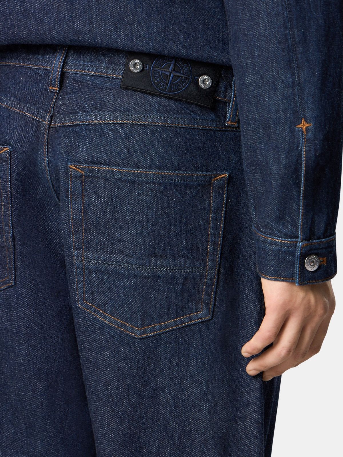 Stone Island J100005 INDIGO DENIM-RINSED mens 32 stone island Size US 32 / EU 48 - 4 Thumbnail