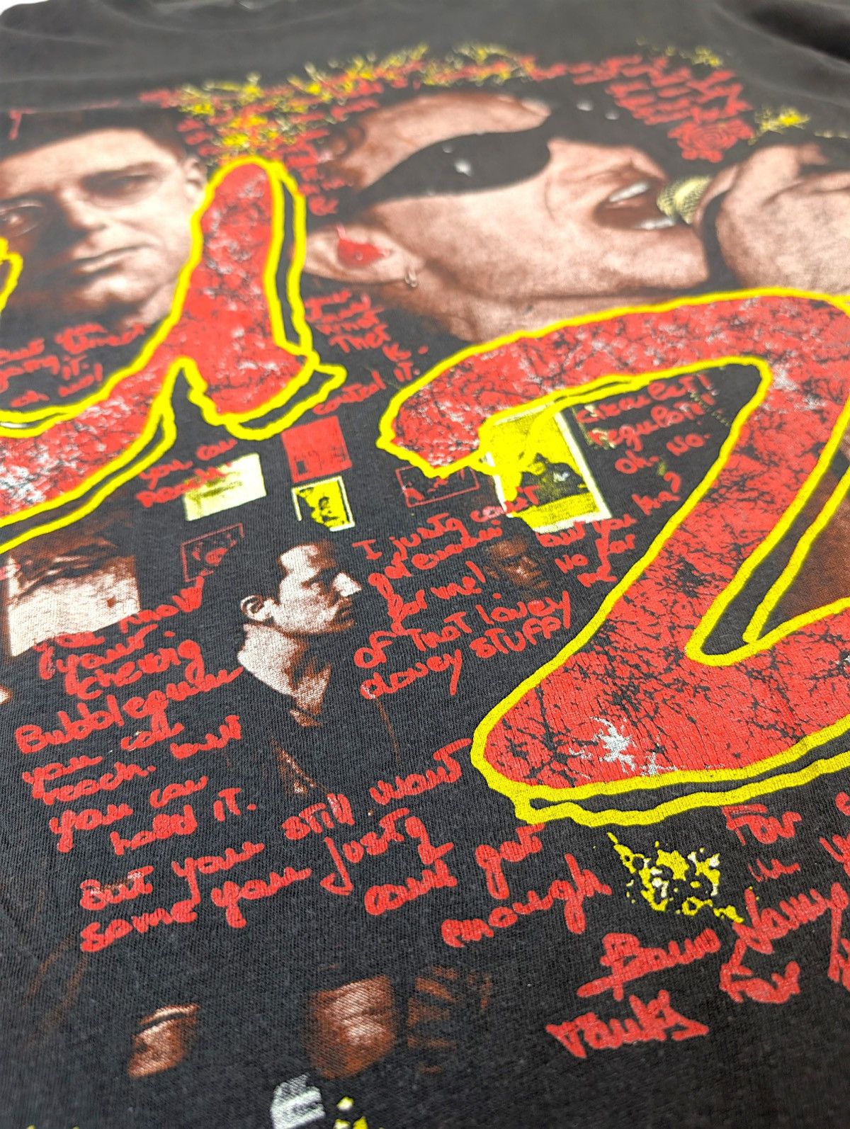 Vintage U2 Vintage 90s Single Stiched Rap Graphic Tee Merch Band Size US L / EU 52-54 / 3 - 16 Thumbnail