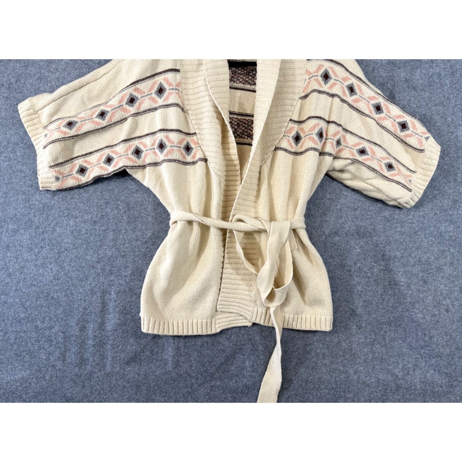 Forever 21 FOREVER 21 Sweater Cardigan Aztec Open Front Belted Ivory S Womens Micro﻿-Knit Knit Open Front Cardigan Black? Size S / US 4 / IT 40 - 4 Thumbnail