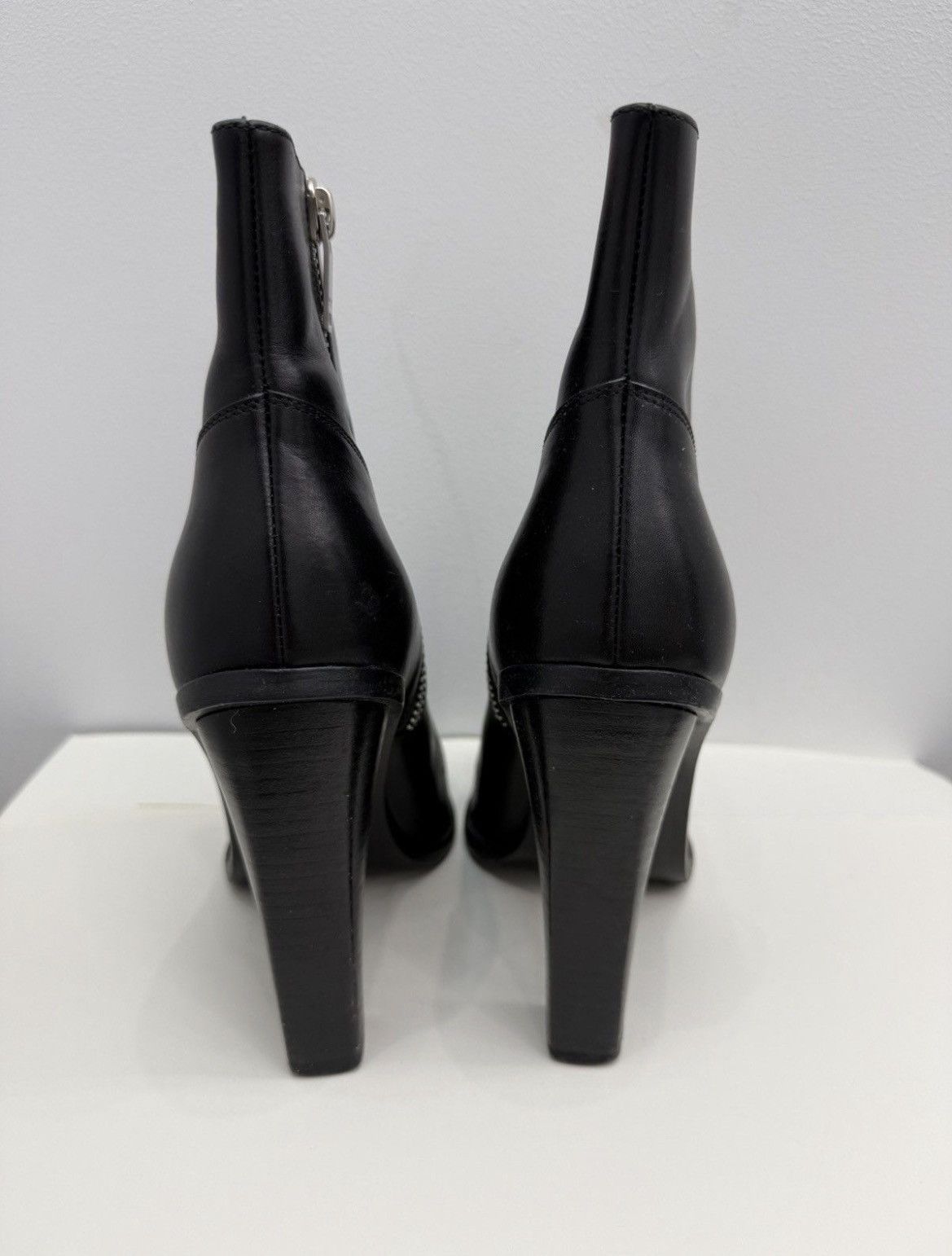 Saint Laurent Paris Saint Laurent Paris Leather Ankle Boot Size US 9 / IT 39 - 4 Thumbnail