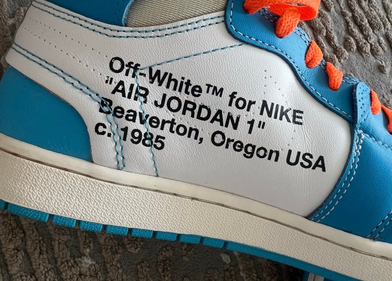 Nike × Off-White Nike x Off-White Air Jordan 1 Hi Size US 10 / EU 43 - 2 Thumbnail
