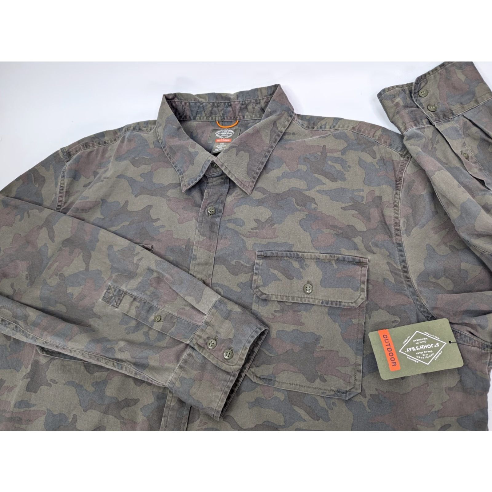 Vintage St. John's Bay Outdoor Camouflage Green Long Sleeve Button-Up Shirt 2XL Pockets Men Size US XXL / EU 58 / 5 - 2 Thumbnail