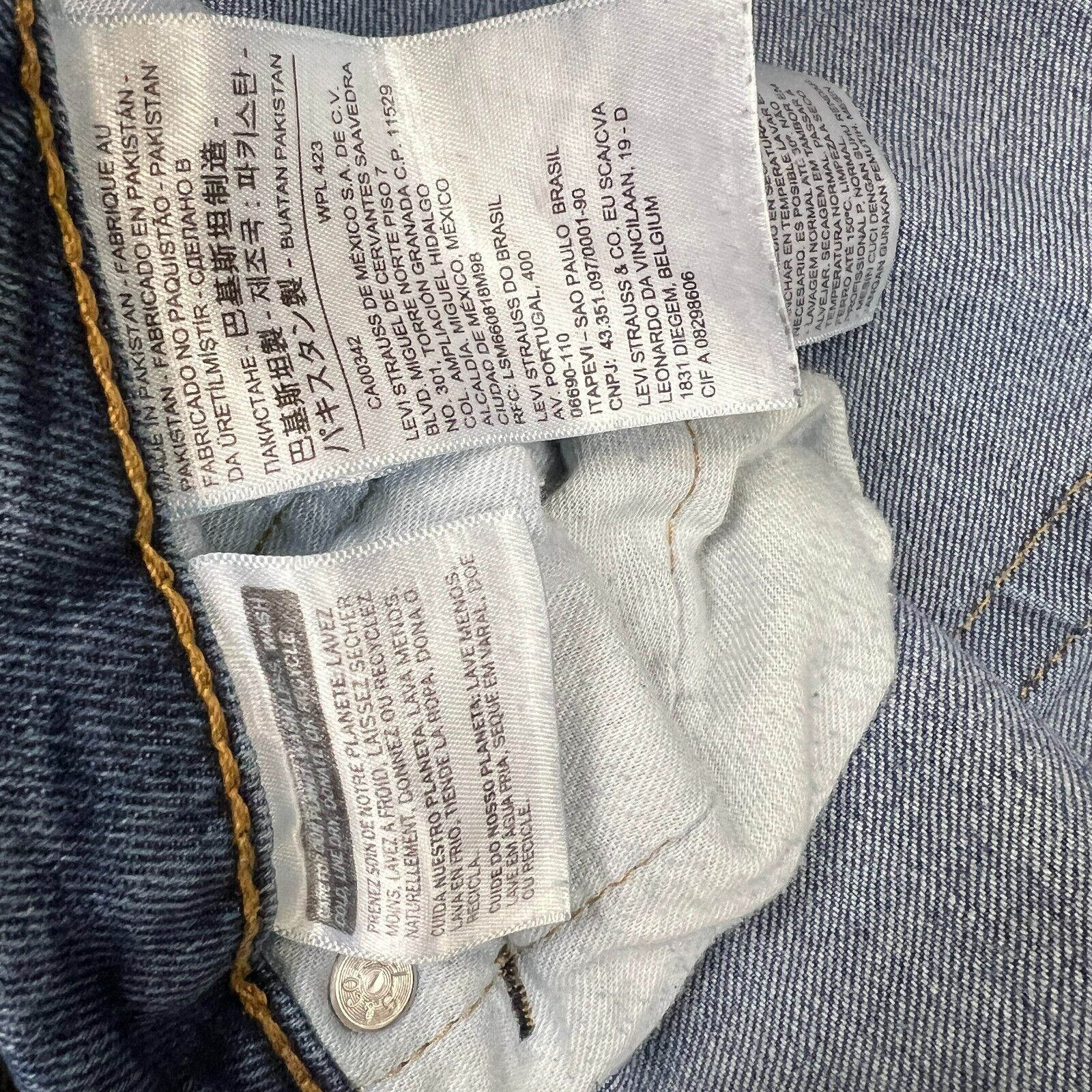 Levi's × Vintage Levi's 505 Jeans 34x31 Regular Fit Straight Leg Denim Pants Size US 34 / EU 50 - 7 Thumbnail