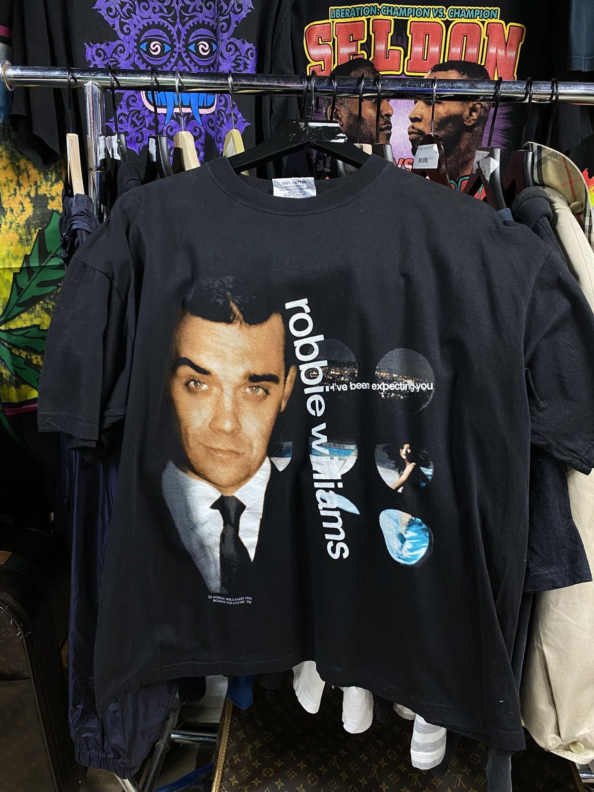 Band Tees Vintage 1998 Robbie Williams Tour T-Shirt Adult Size Large Size US L / EU 52-54 / 3 - 1 Thumbnail