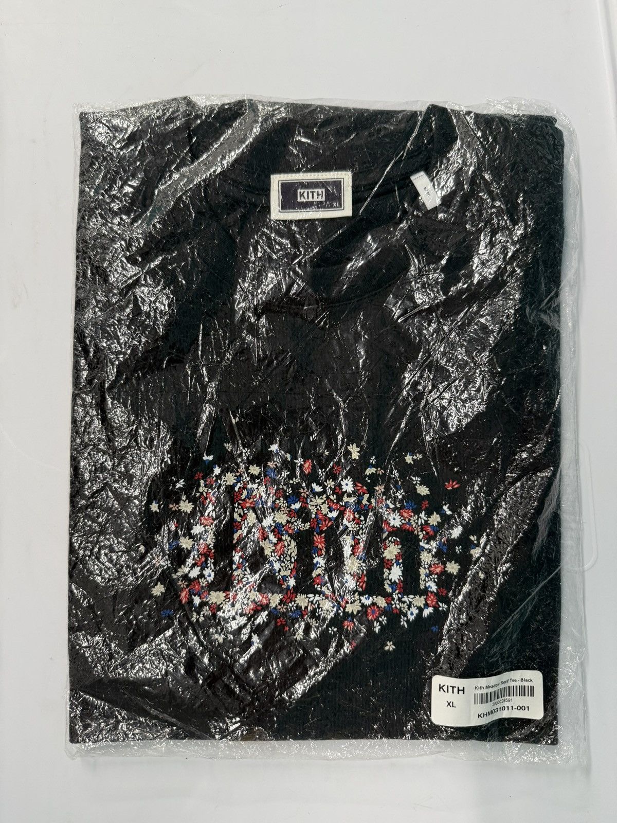 Kith KITH Meadow Serif Tee - Black T-Shirt Men’s Size XL Size US XL / EU 56 / 4 - 4 Thumbnail