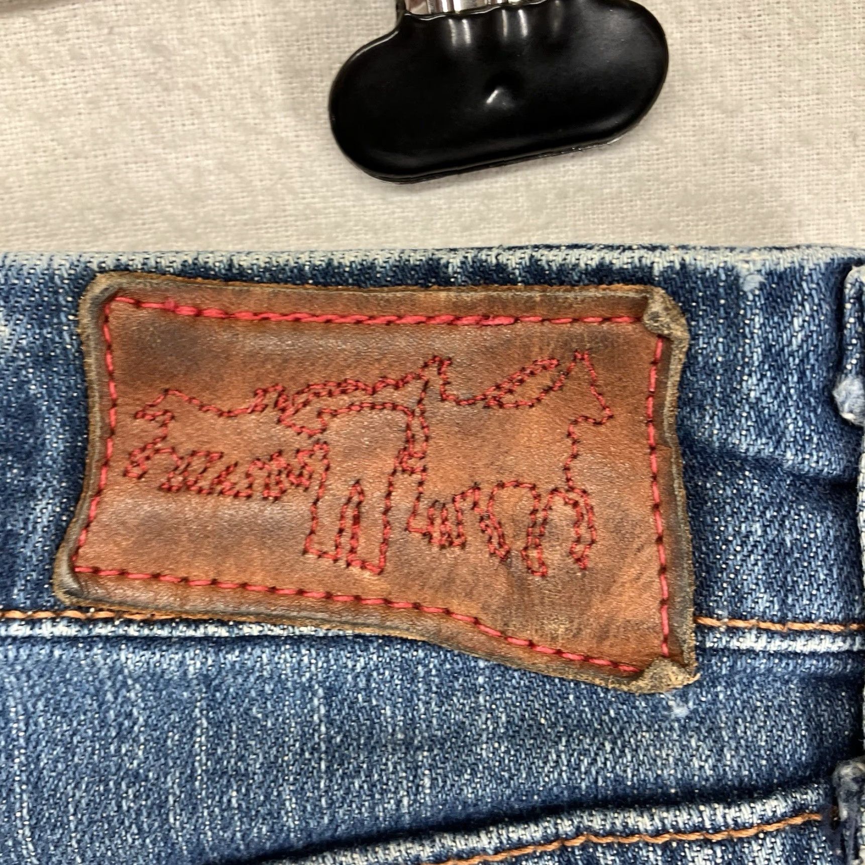 Levi's VTG Levi's Red Collection Jeans Mens 34x32 Blue Medium Wash Slim Straight Denim Bar? 5-Pocket Retro USA Classic Vintage Leather Patch Womens? Size US 34 / EU 50 - 3 Thumbnail