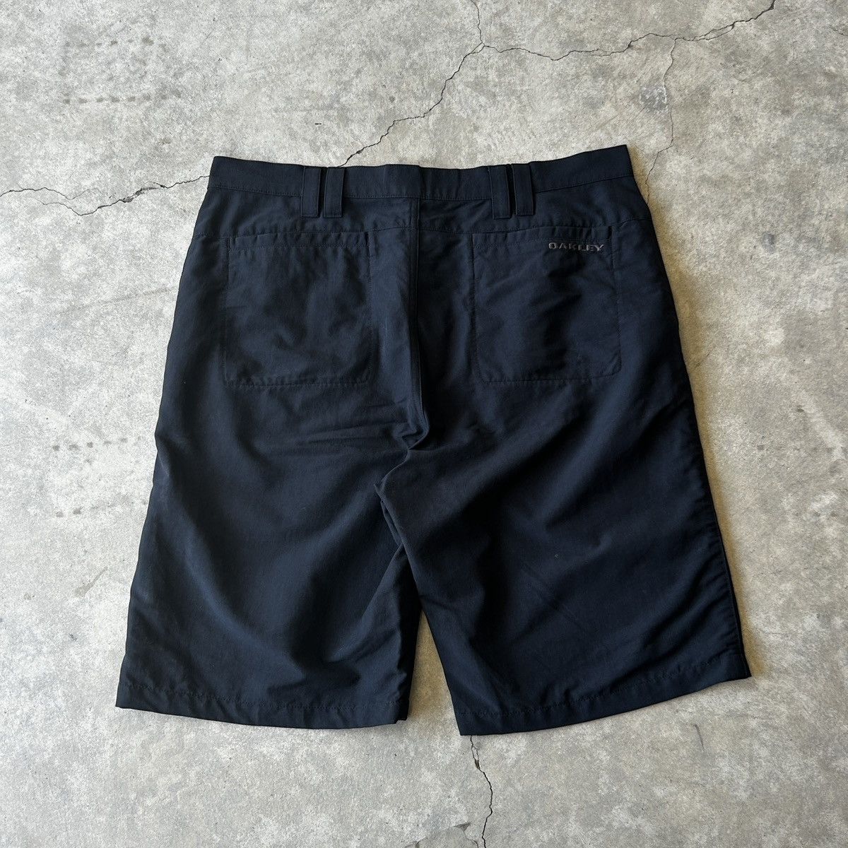 Oakley × Vintage Oakley 90's Mens Black Active Shorts 36 Size US 36 / EU 52 - 6 Thumbnail