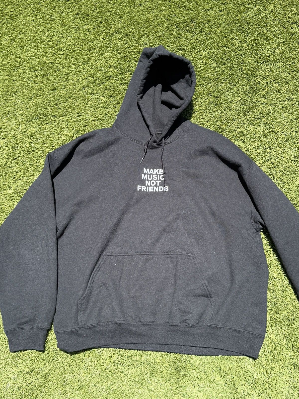 Other “MAKE MUSIC NOT FRIENDS” Black Hoodie Size US XL / EU 56 / 4 - 1 Preview
