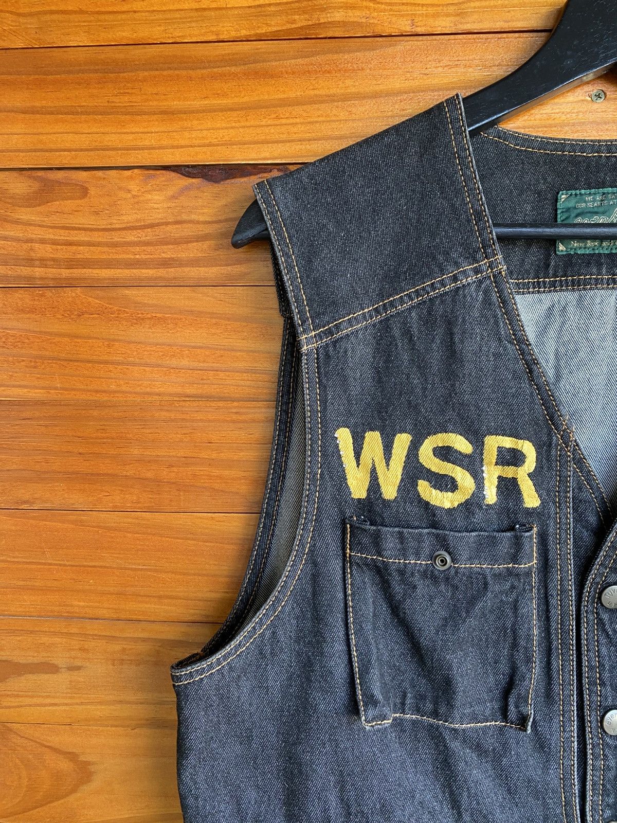 Japanese Brand Vintage Japanese Denim Vest WSR Muay Thai Gym Hand-Painted Size US L / EU 52-54 / 3 - 7 Thumbnail